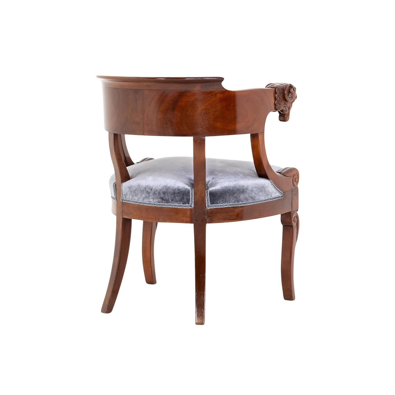 19th Century German Biedermeier Polished Mahogany Armchair - Antique Side Chair For Sale 4