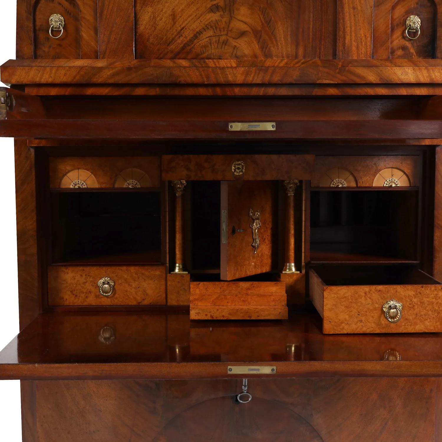 Metal 19th Century German Biedermeier Veneered Mahogany Cabinet - Antique Secretary For Sale