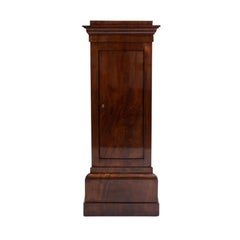 19th Century German Pair of Biedermeier Mahogany Pedestals - Antique Podiums