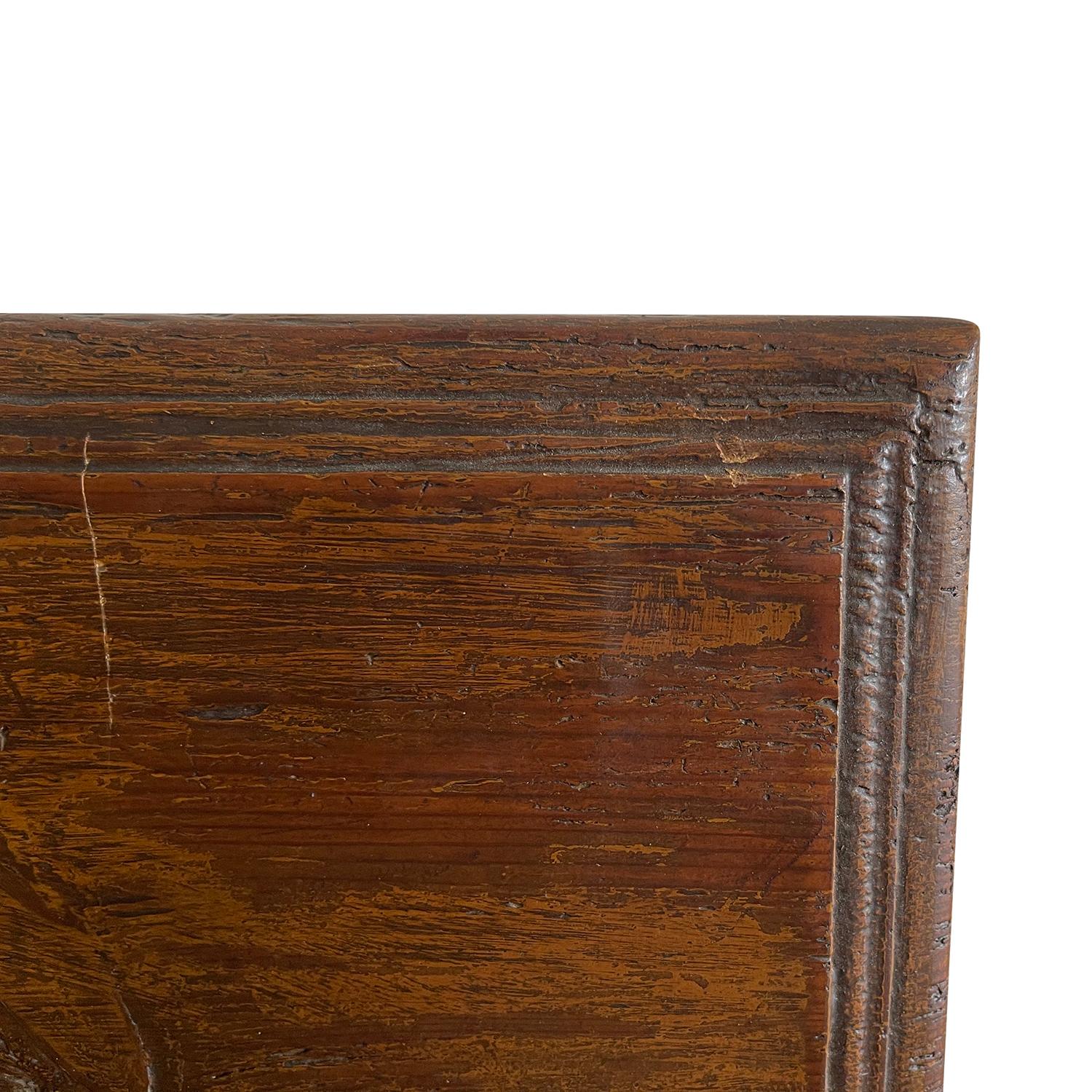 19th Century Dark-Brown Italian Pair of Antique Chestnut Benches 5