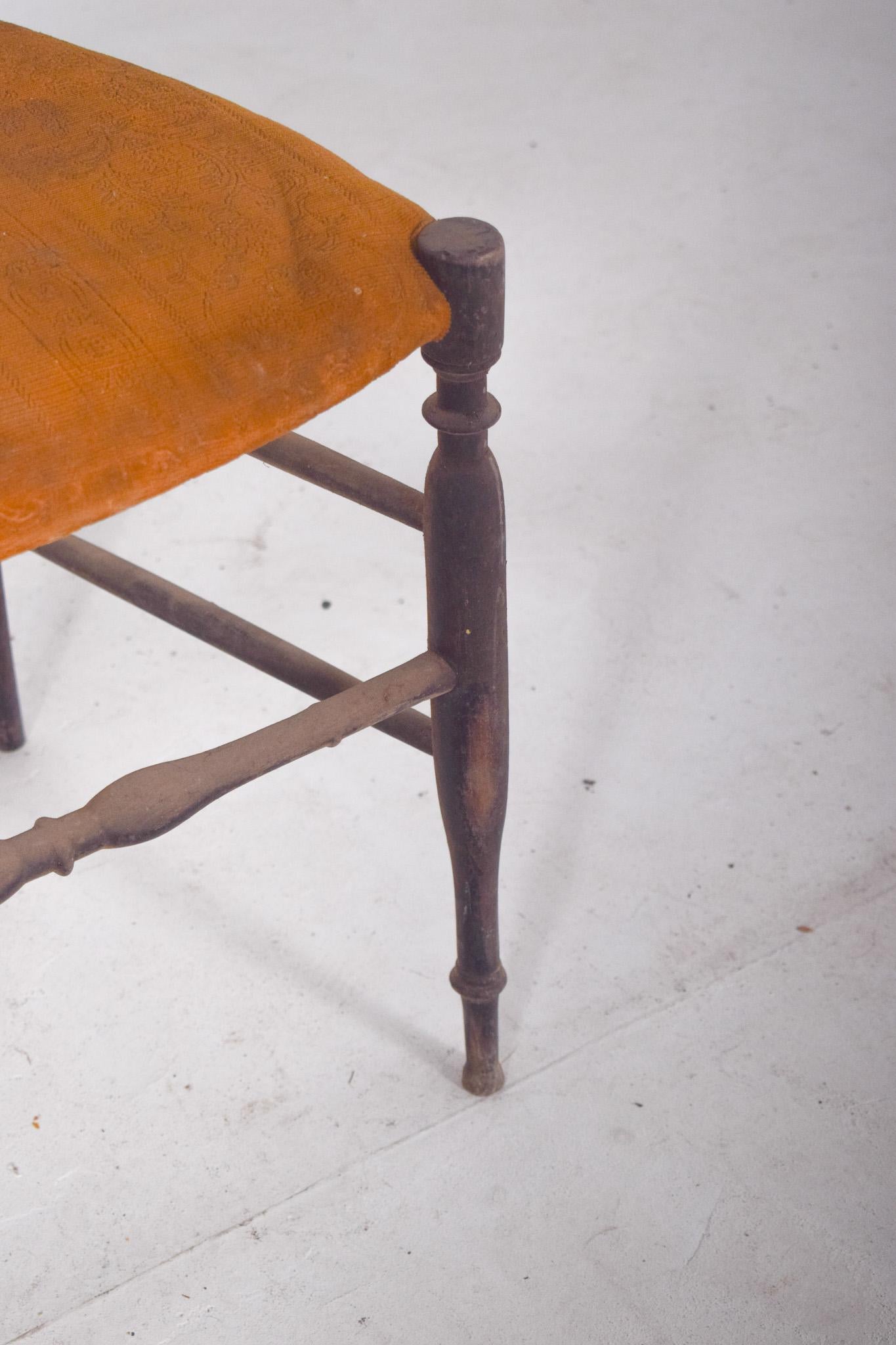 19th Century Dark Wood Dining Chair In Fair Condition For Sale In Lisboa, Lisboa