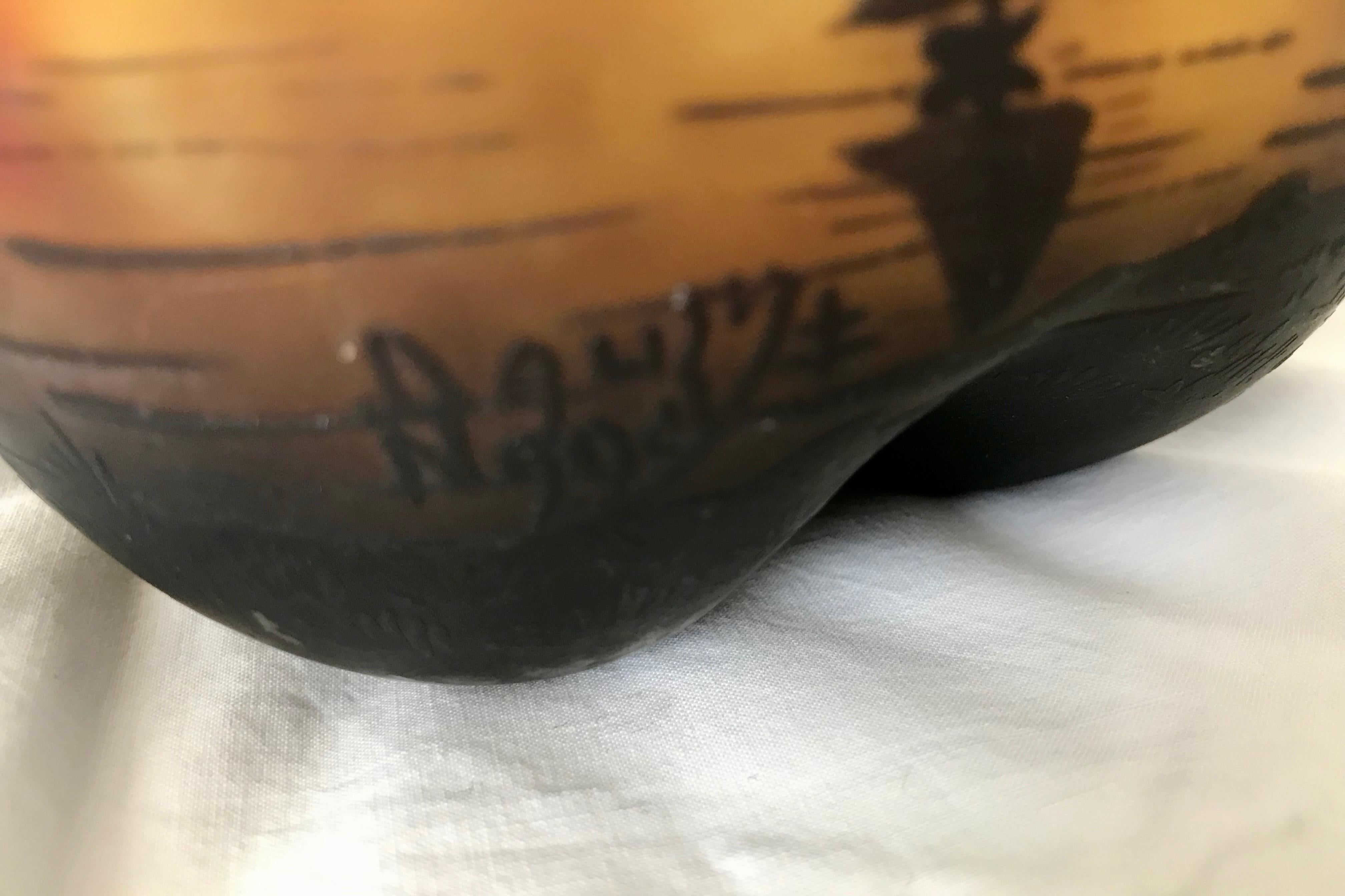 19TH Century Daum Nancy Cameo Glass Vase For Sale 6
