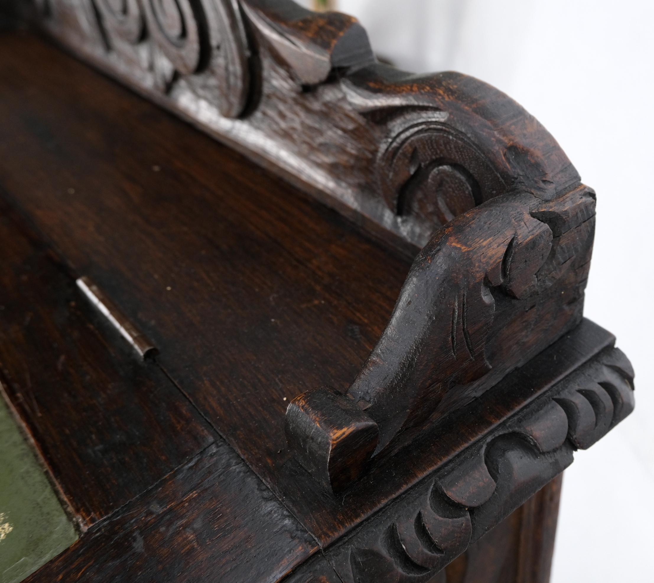 19th Century Davenport Heavily Carved Oak Desk w/ Rope Twist Supports 4 Drawers For Sale 13