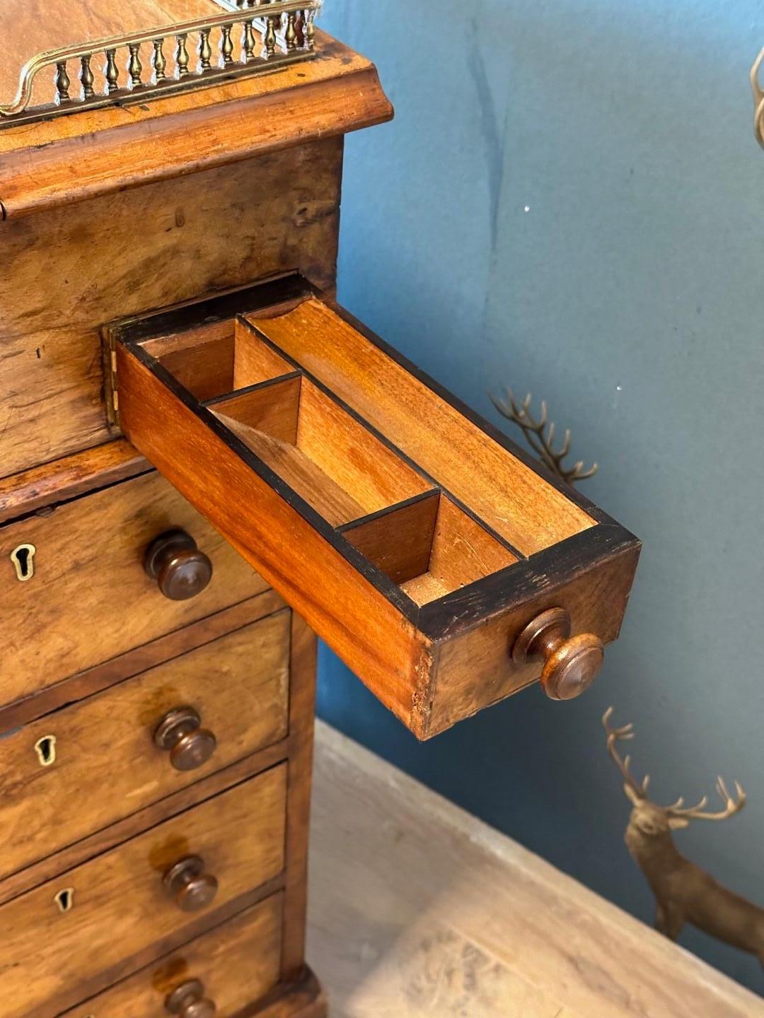 Secretaire Davenport del XIX secolo in vendita 4