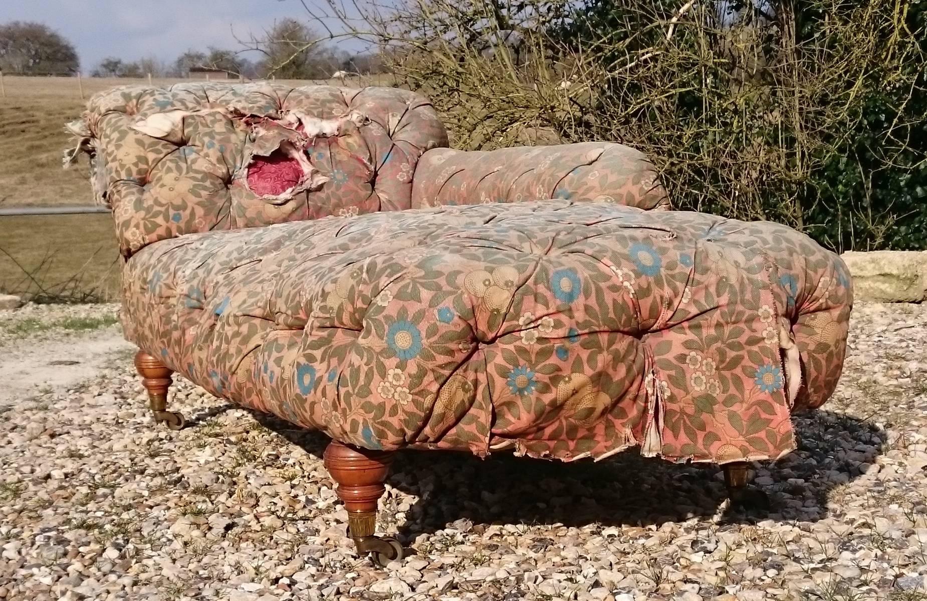 Victorian 19th Century Day Bed Attributed to Howard and Sons of London