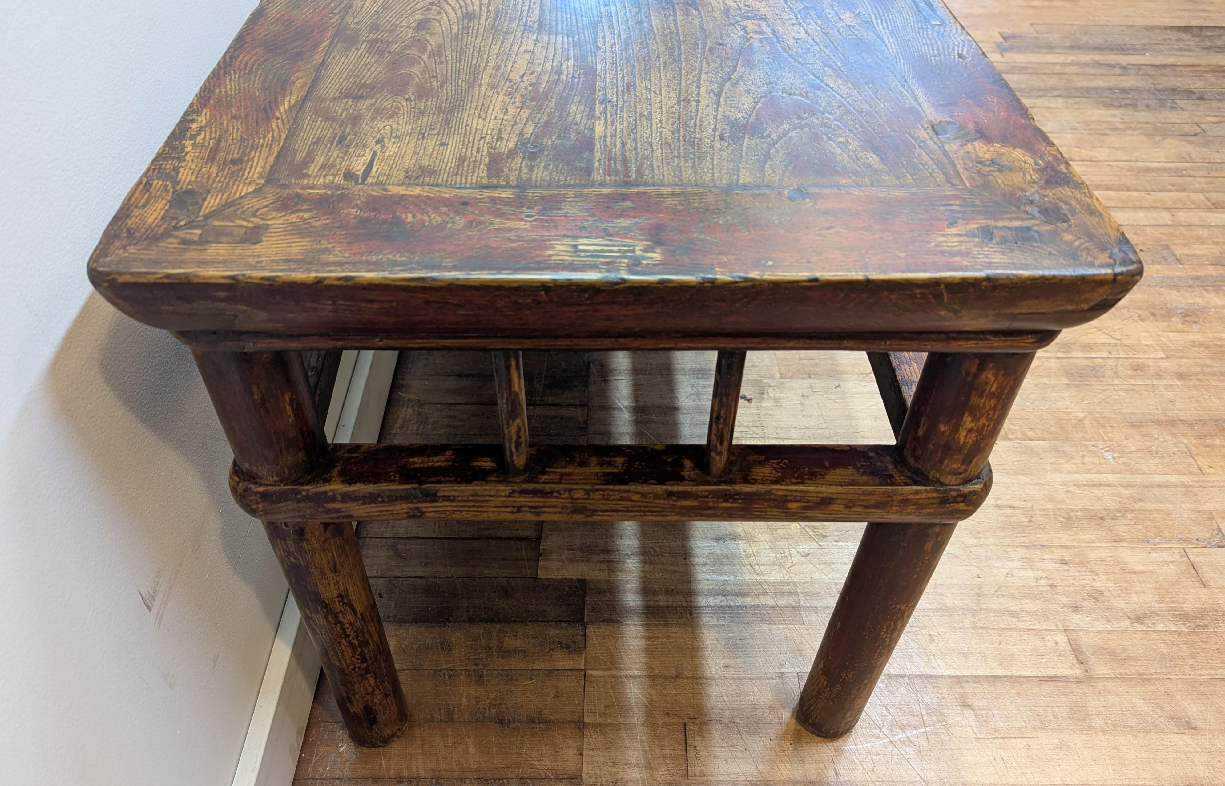 XIXe siècle Table basse de lit de jour du 19e siècle en vente
