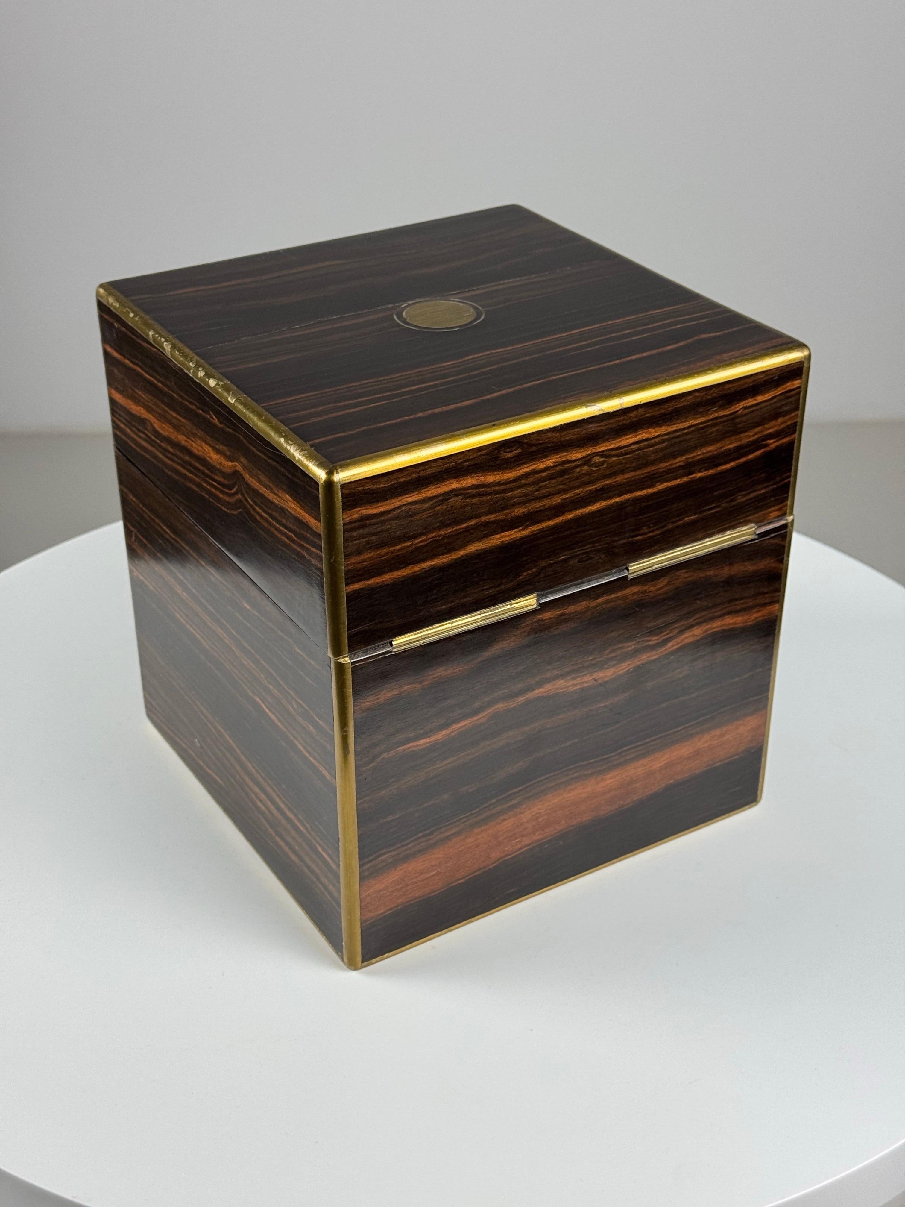 19th century Decanter Box with Braham lock en vente 4