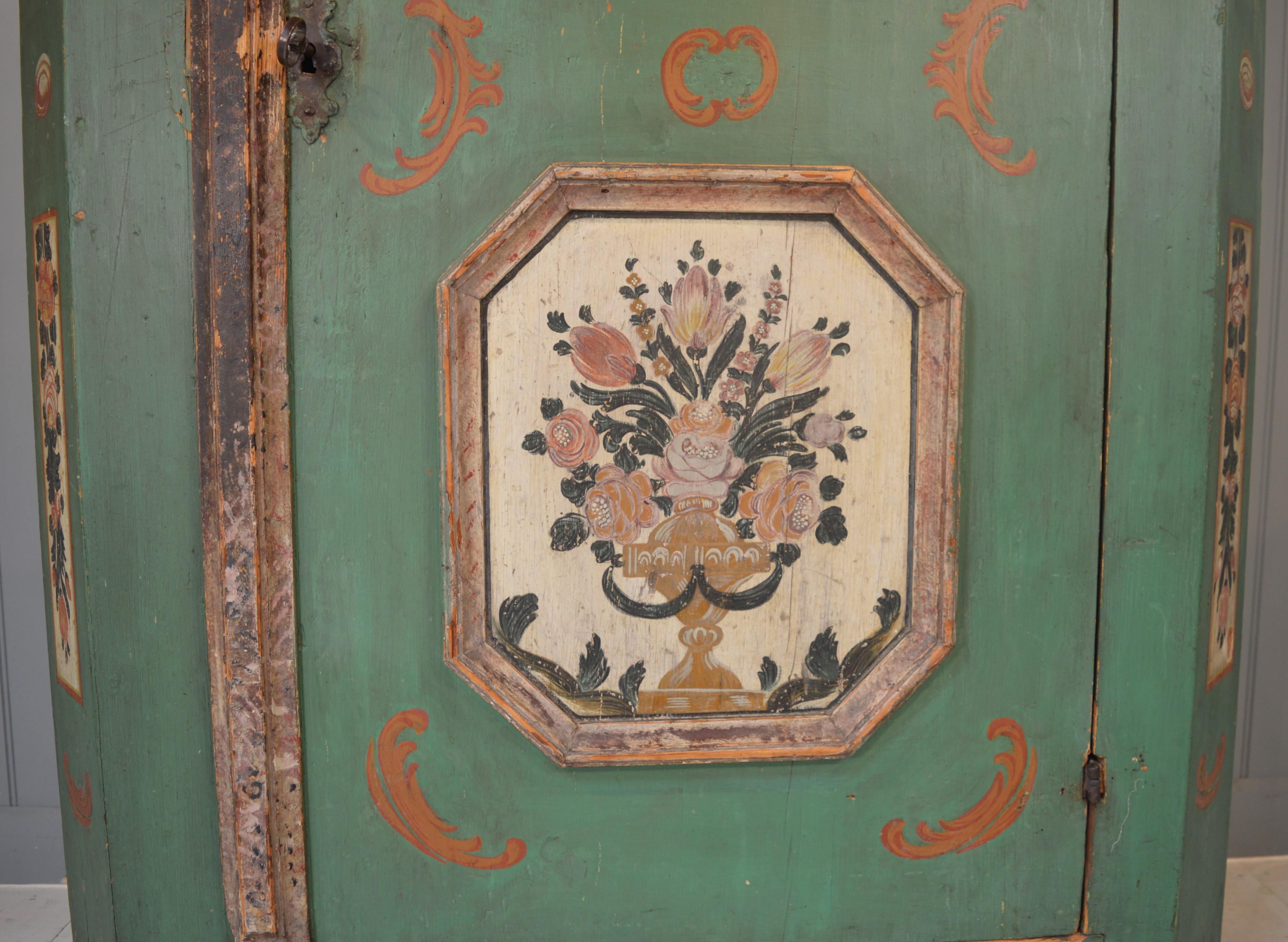 19th Century Decorated Alpine Cupboard In Good Condition For Sale In Penzance, GB