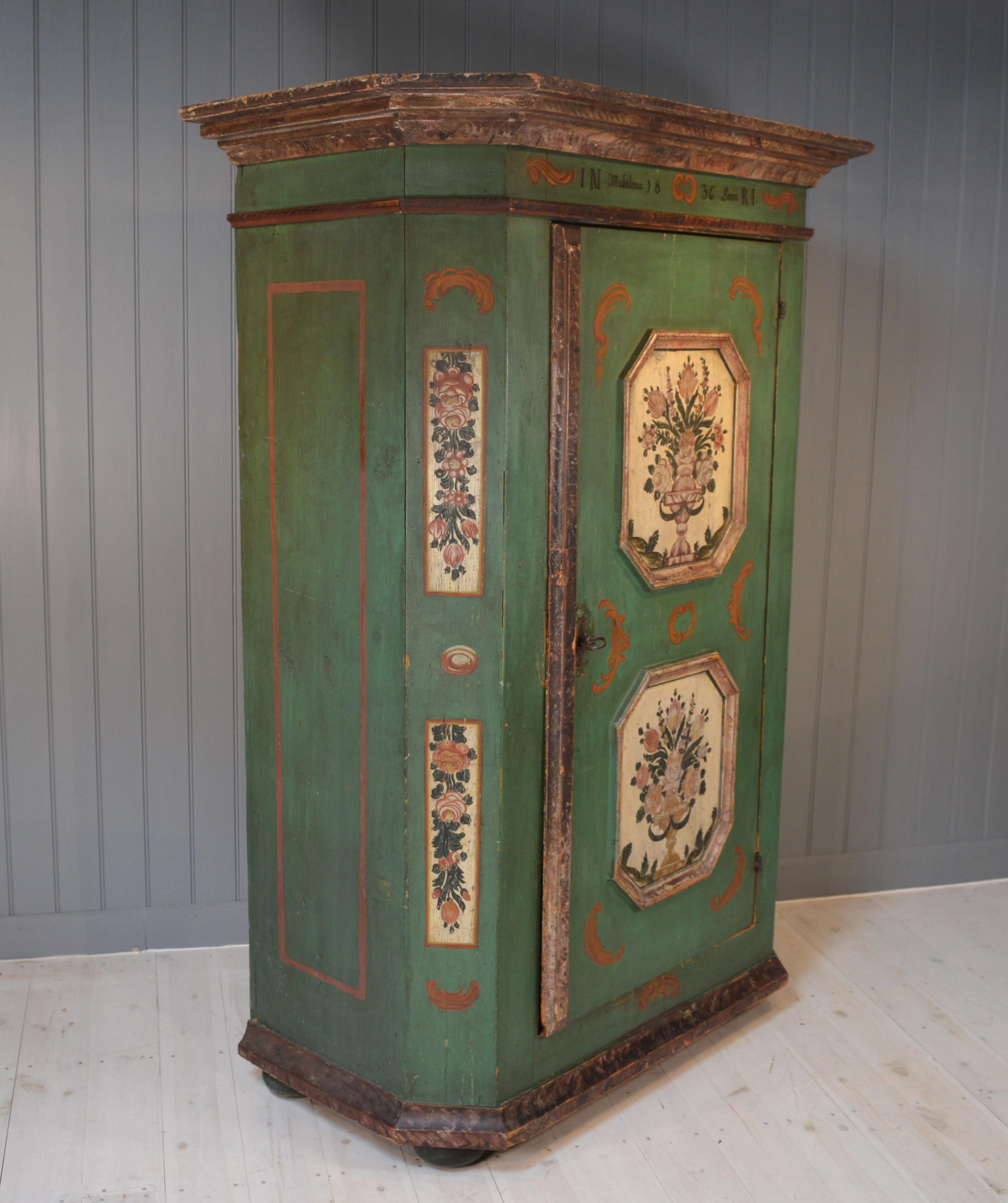 Mid-19th Century 19th Century Decorated Alpine Cupboard For Sale