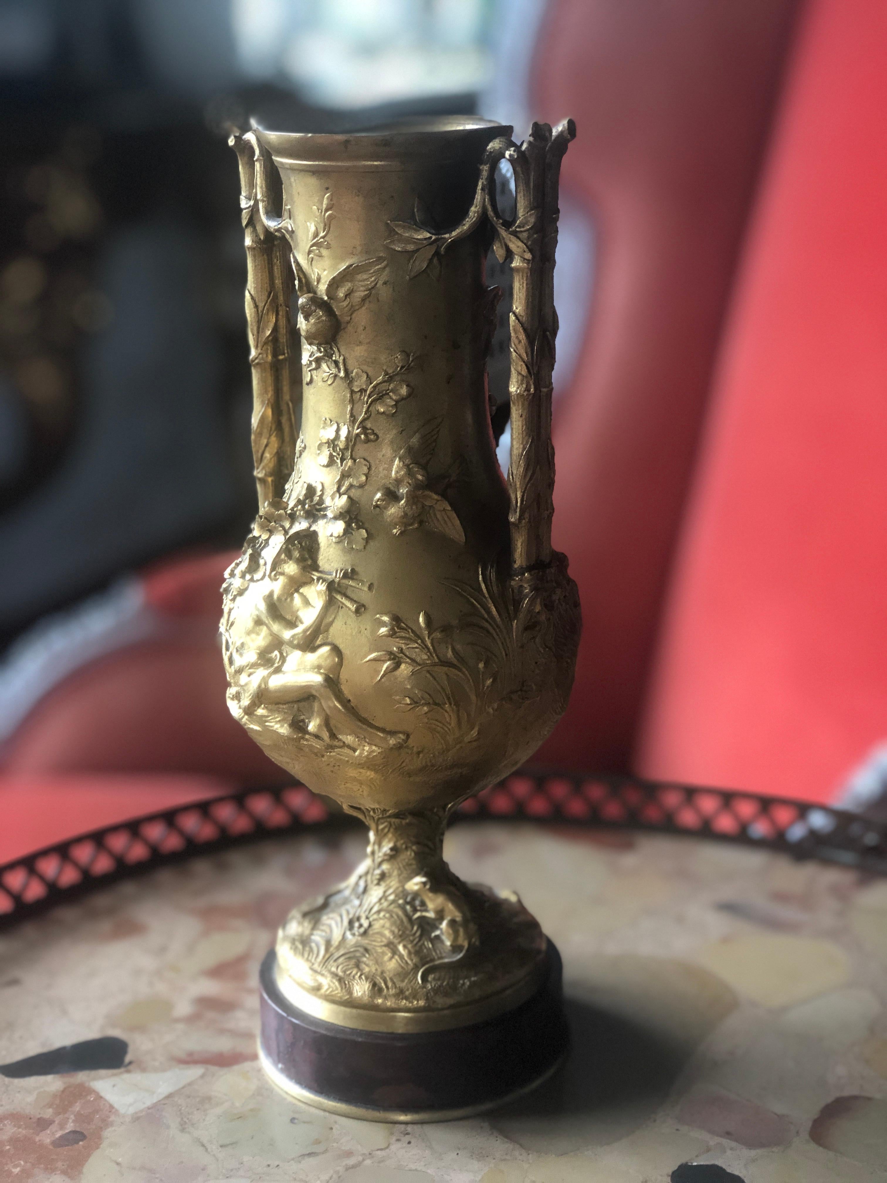 19th Century Decorated Bronze Vase Signed by F. Barbedienne For Sale 1
