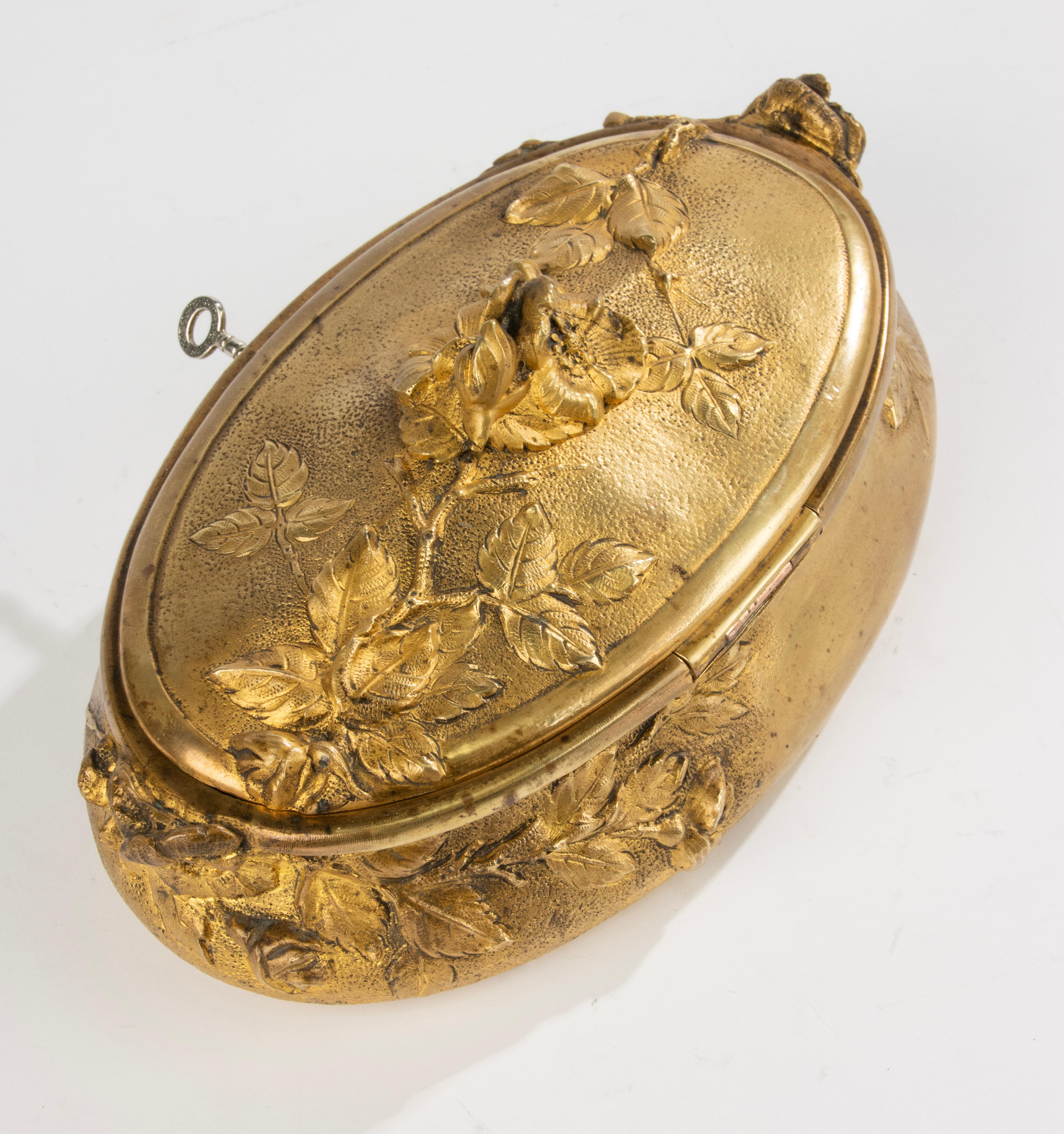 19th Century Decorative Box  - Ormolu Gilt Bronze - French Napoleon III For Sale 8