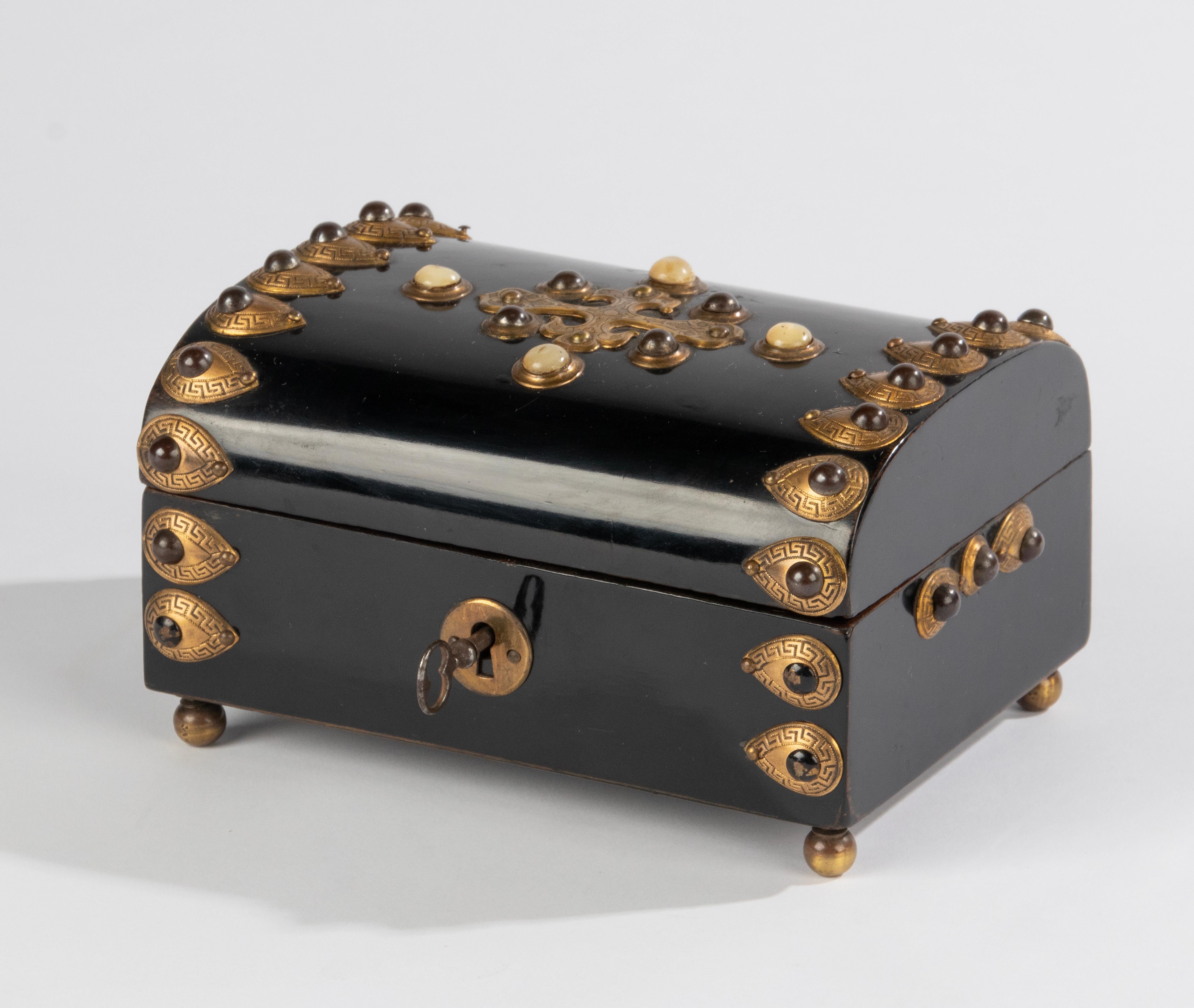 Ebonized 19th Century Decorative Ebonised Box - Stones and Bronze Mounts - Napoleon III  For Sale