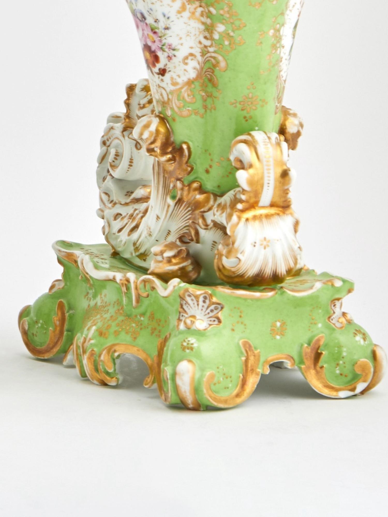 Vasi decorativi del XIX secolo di Jacob Petit, rinomato produttore di oggetti d'arredo in vendita 3