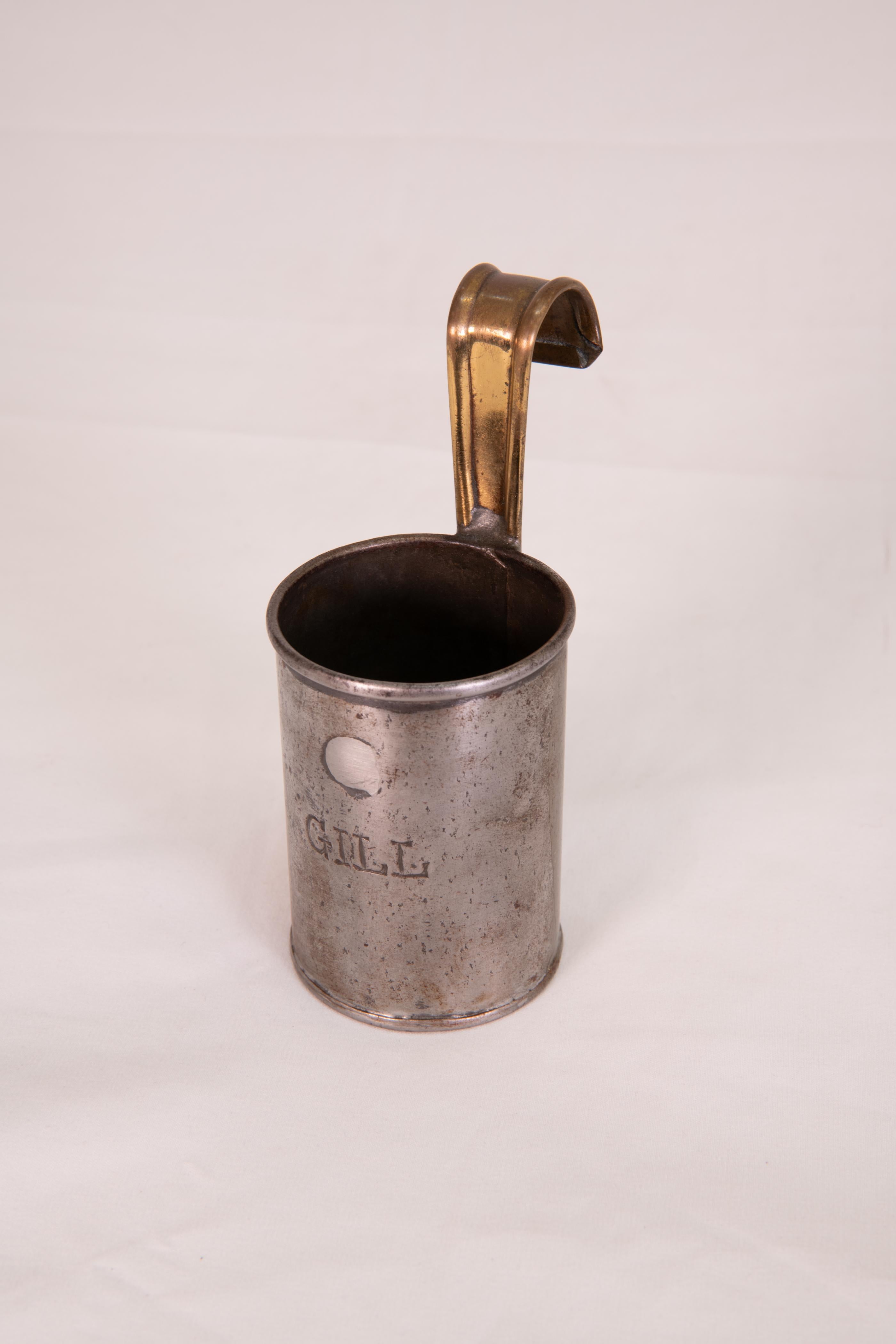 XIXe siècle Boîtes à lait et mesureurs décoratifs du 19e siècle en vente