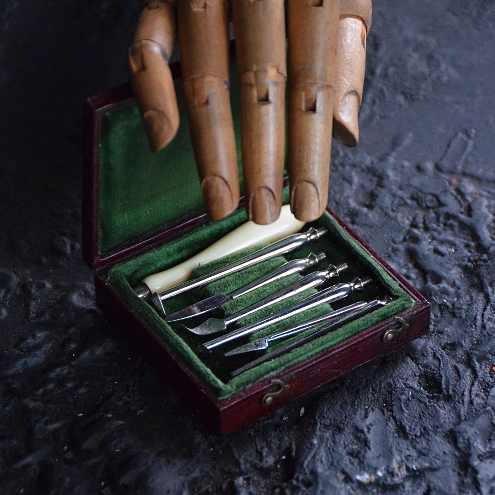 19th Century Dental Tool Kit In Excellent Condition In London, GB