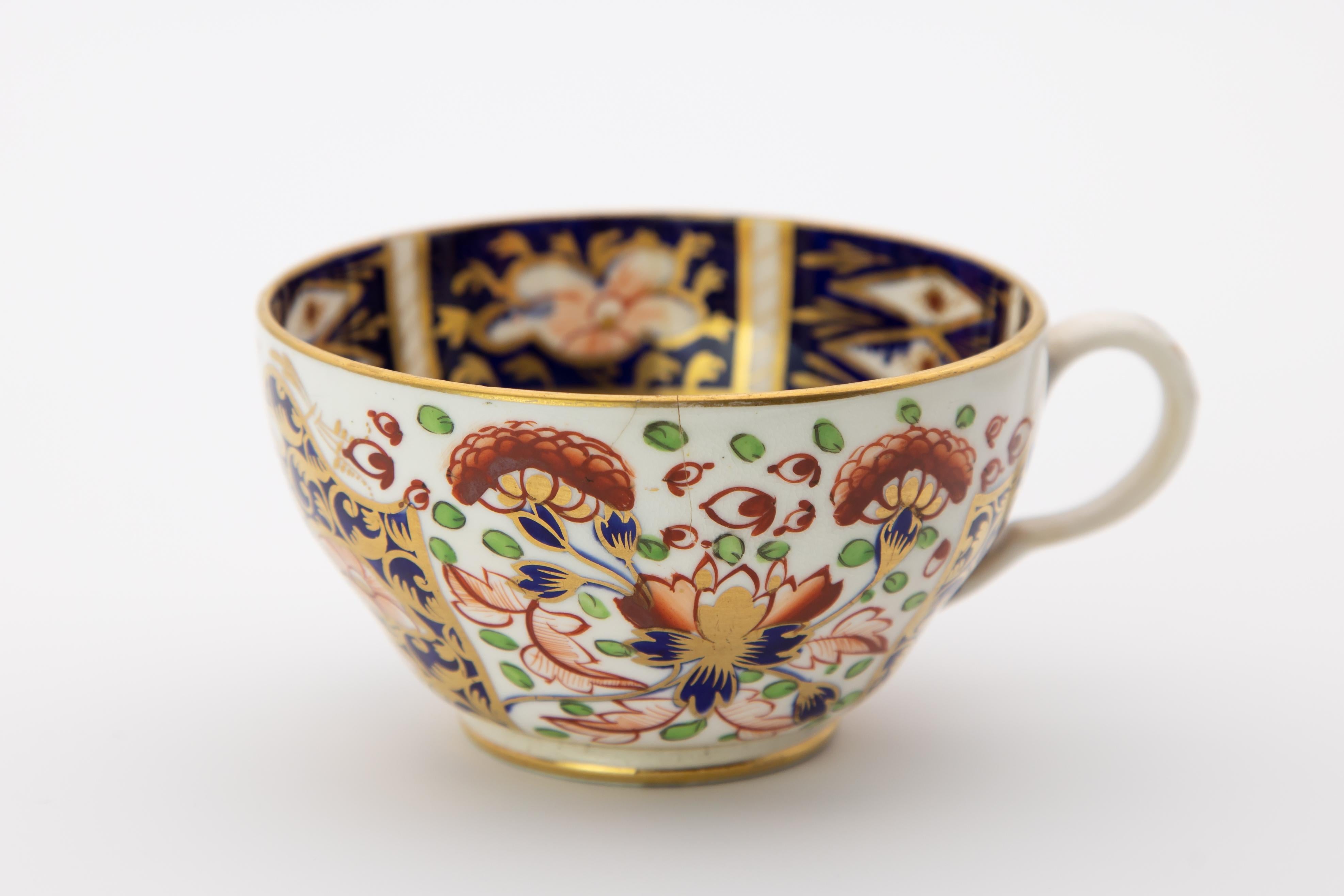 19th Century Derby Porcelain Regency Imari Style Tea Service for 12 7