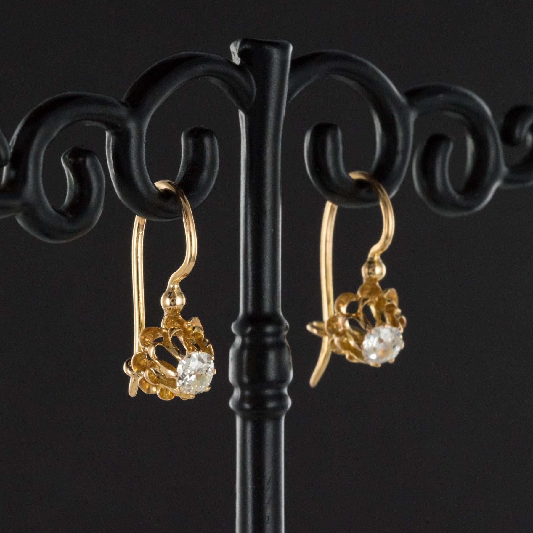 19th Century Diamond 18 Karats Yellow Gold Drop Earrings In Excellent Condition In Poitiers, FR