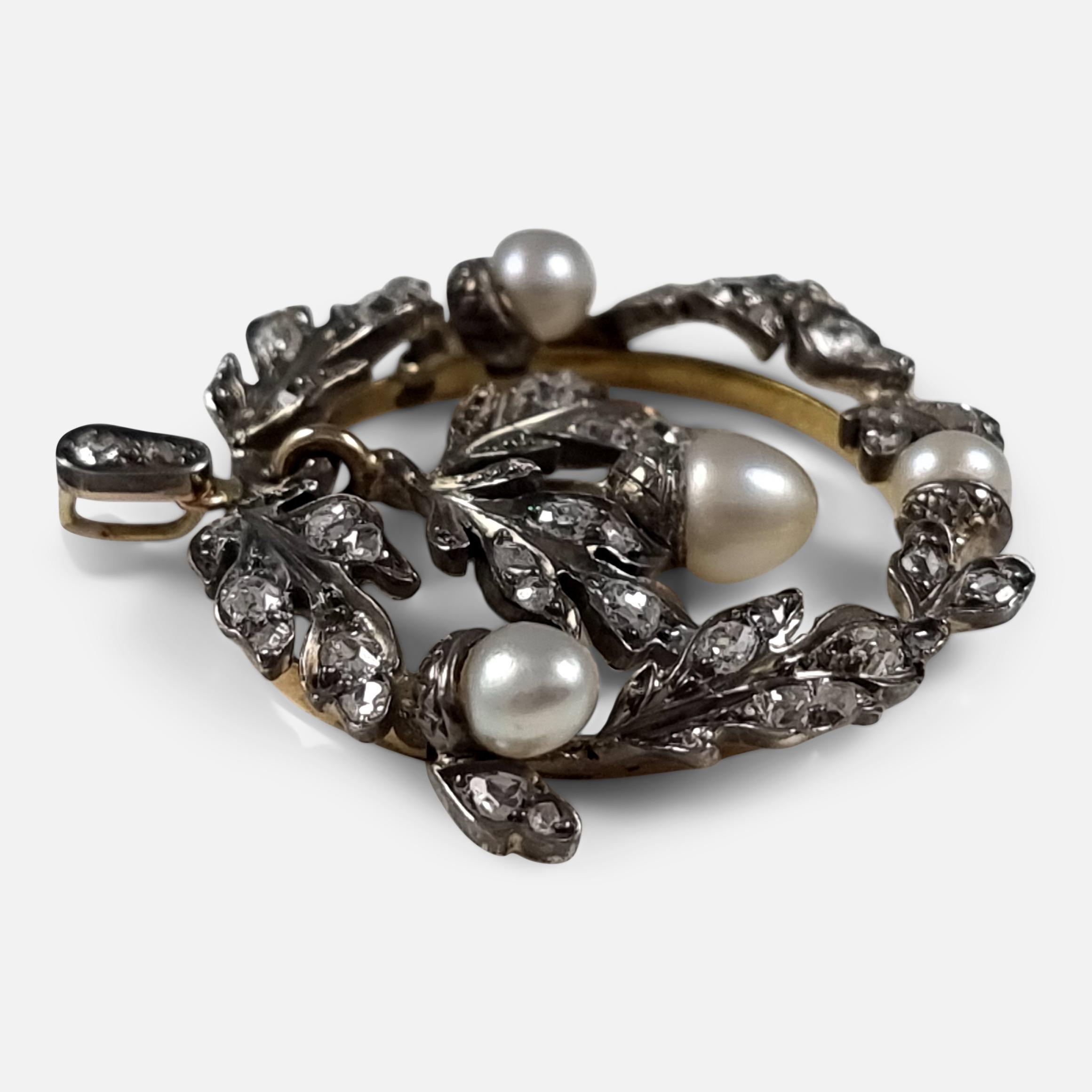 Taille mixte Pendentif en chêne à diamants et perles du 19e siècle en vente