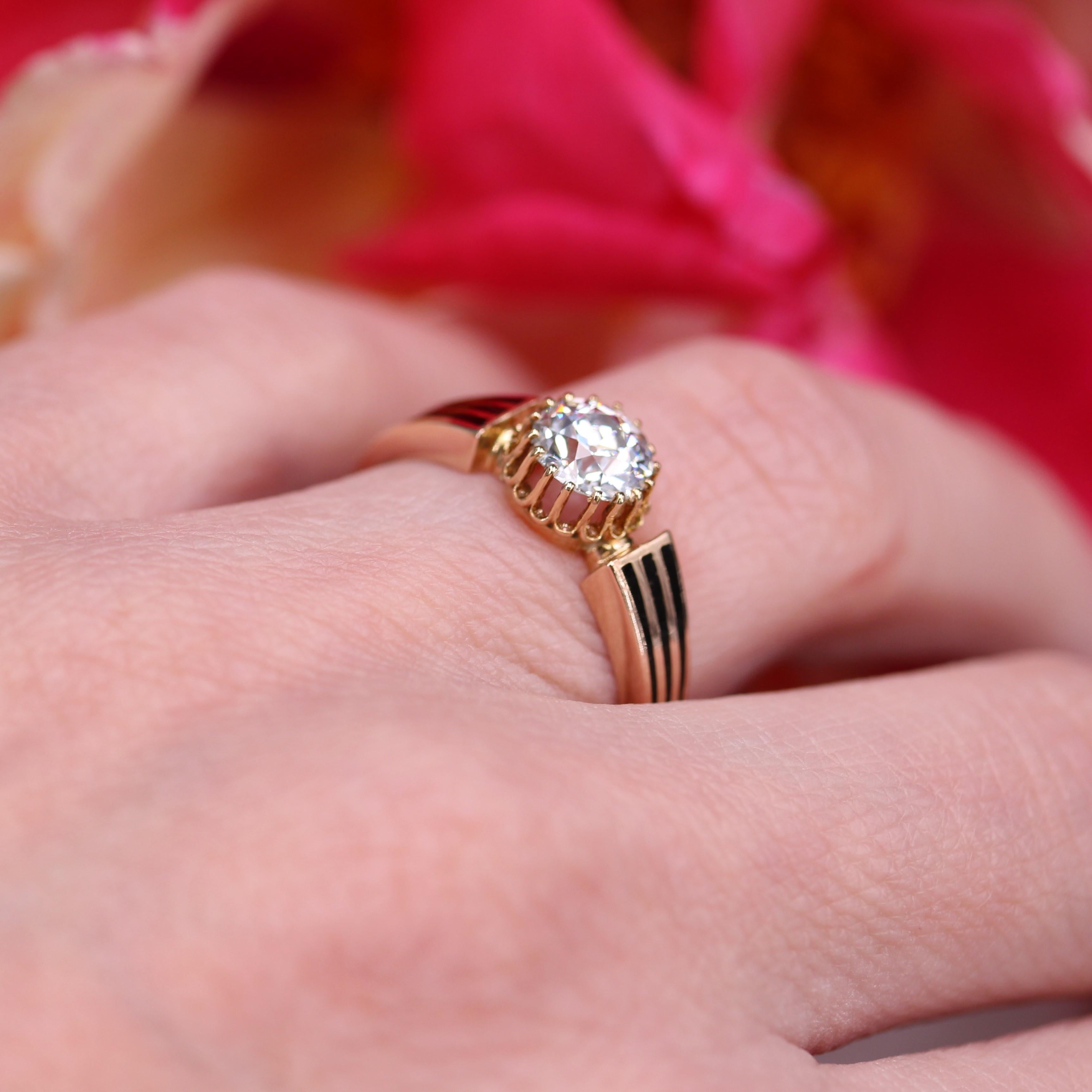 19th Century Diamond Black Enamel 18 Karat Rose Gold Solitaire Ring For Sale 9