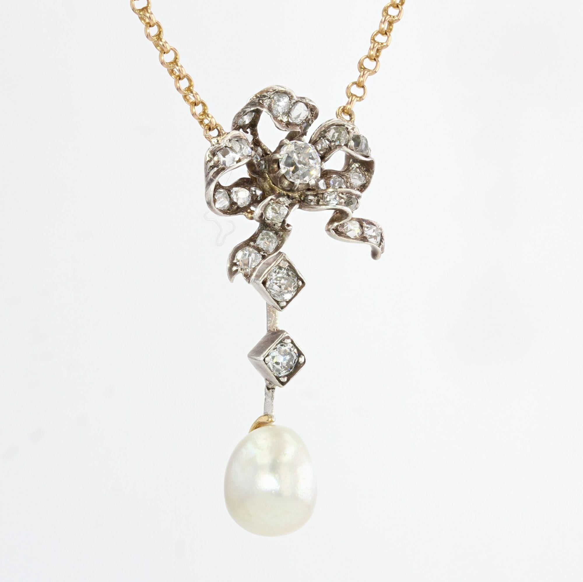 Belle Époque 19th Century Diamond Knot Certified Natural Pearl 18 Karat Yellow Gold Necklace For Sale