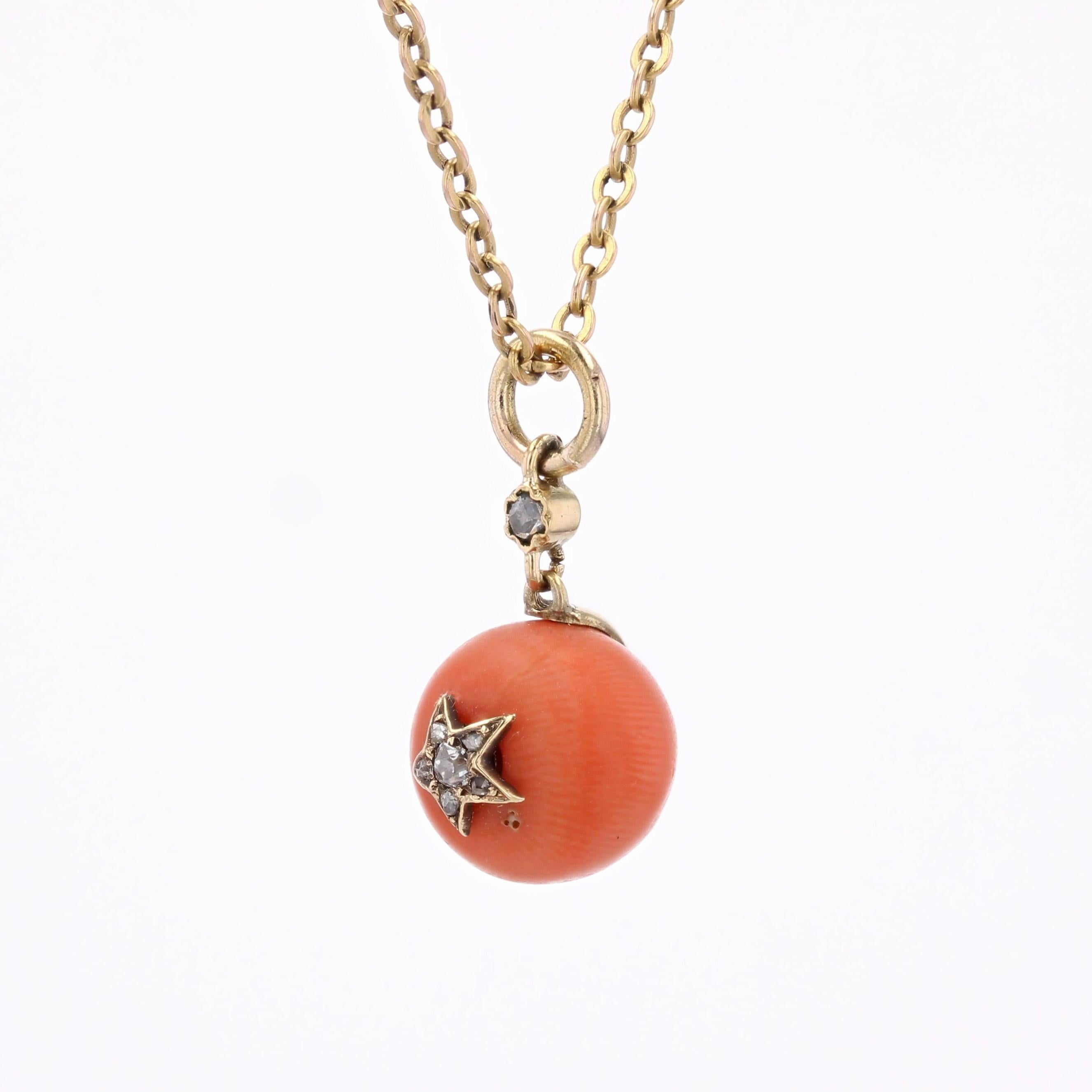 Pendentif en or jaune 18 carats avec breloque en corail et étoile en diamant du 19e siècle Bon état - En vente à Poitiers, FR