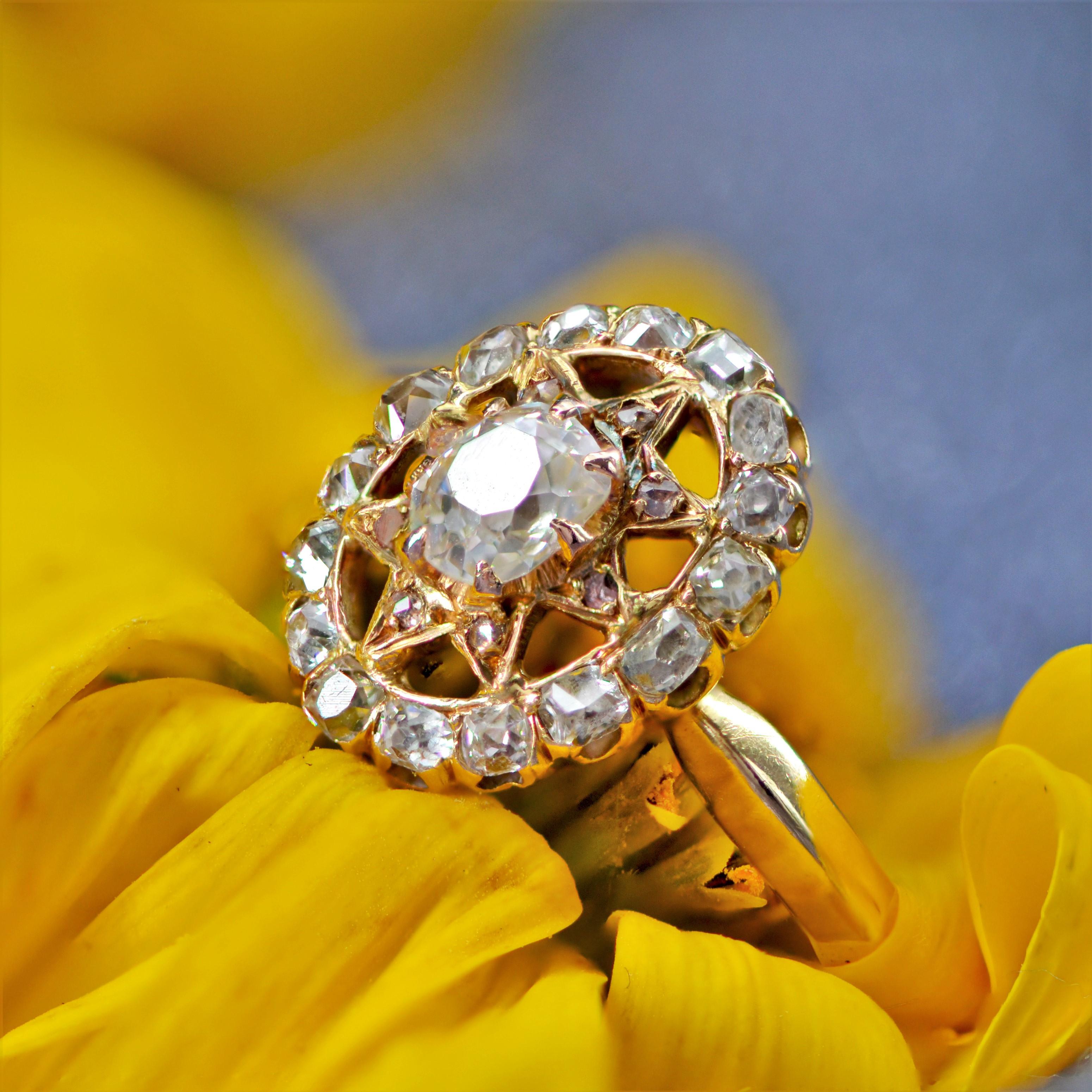 19th Century Diamonds 18 Karat Yellow Gold Starry Pompadour Ring For Sale 7