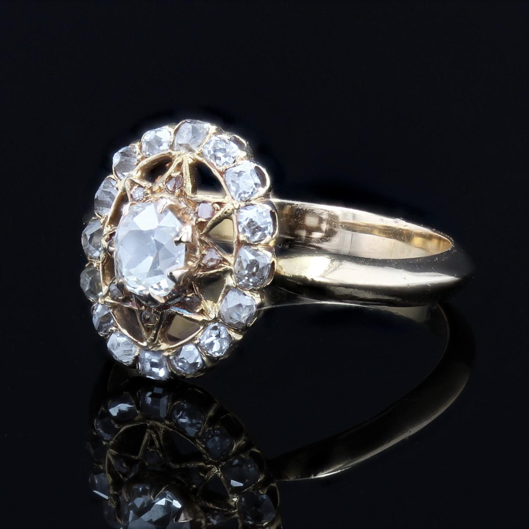 Antique Cushion Cut 19th Century Diamonds 18 Karat Yellow Gold Starry Pompadour Ring For Sale