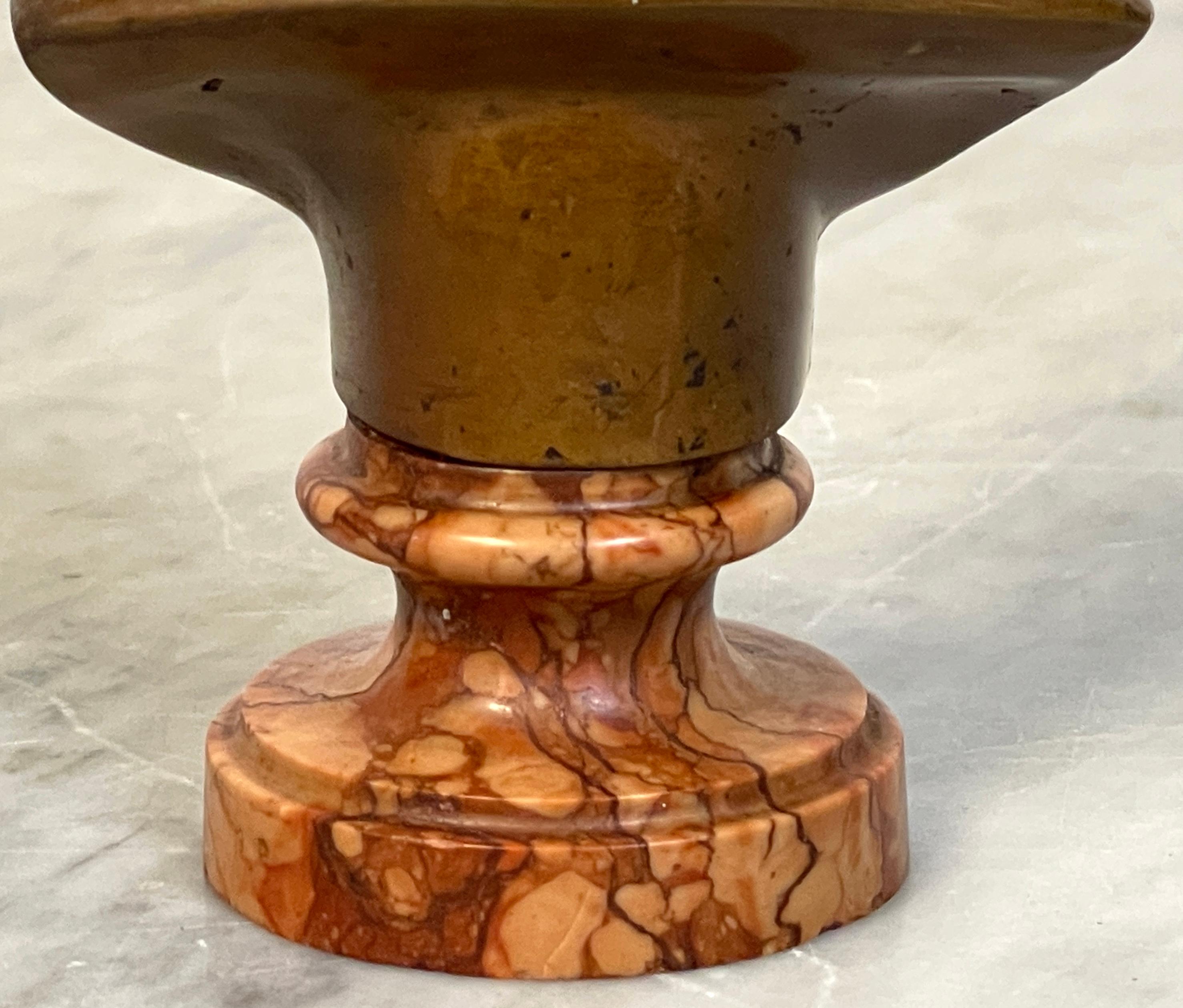 Busto di ritratto di Franz Liszt in bronzo e marmo del XIX secolo in vendita 1
