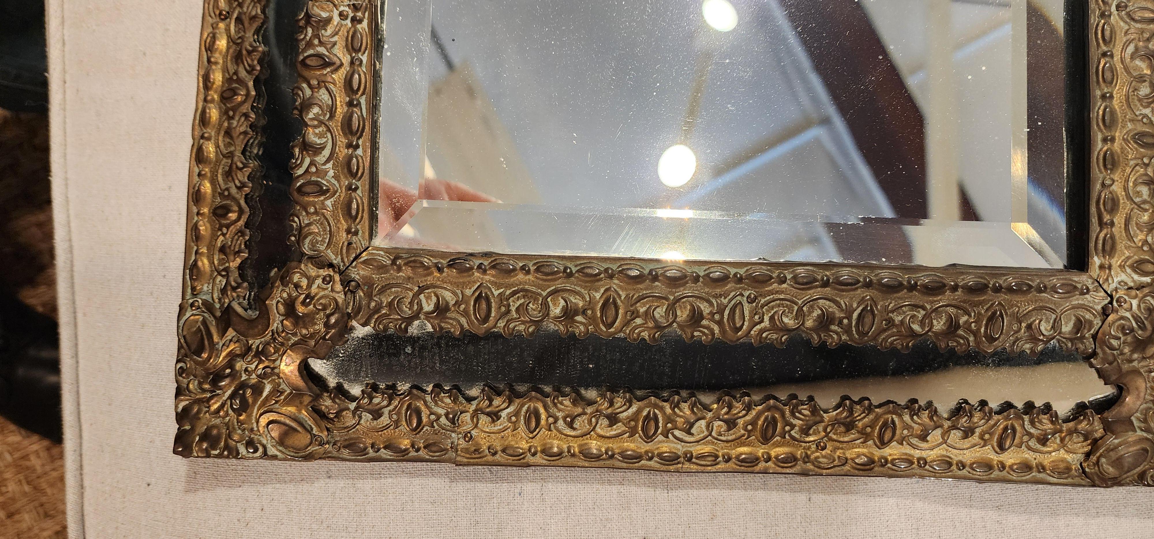 Miroir hollandais Diminutif en laiton du 19ème siècle en vente 1