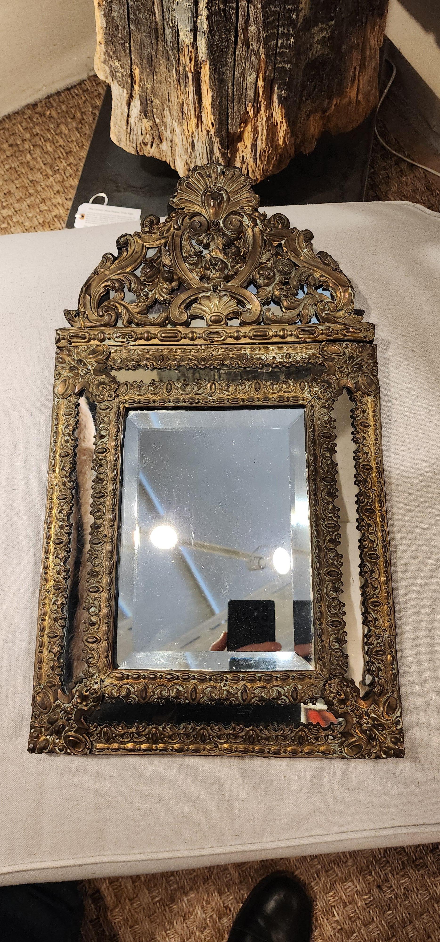 Miroir hollandais Diminutif en laiton du 19ème siècle en vente 3