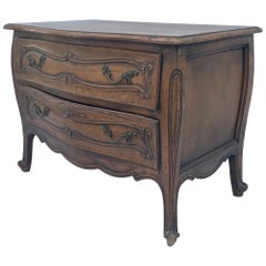 Petite commode d'enfant provinciale française du 19ème siècle