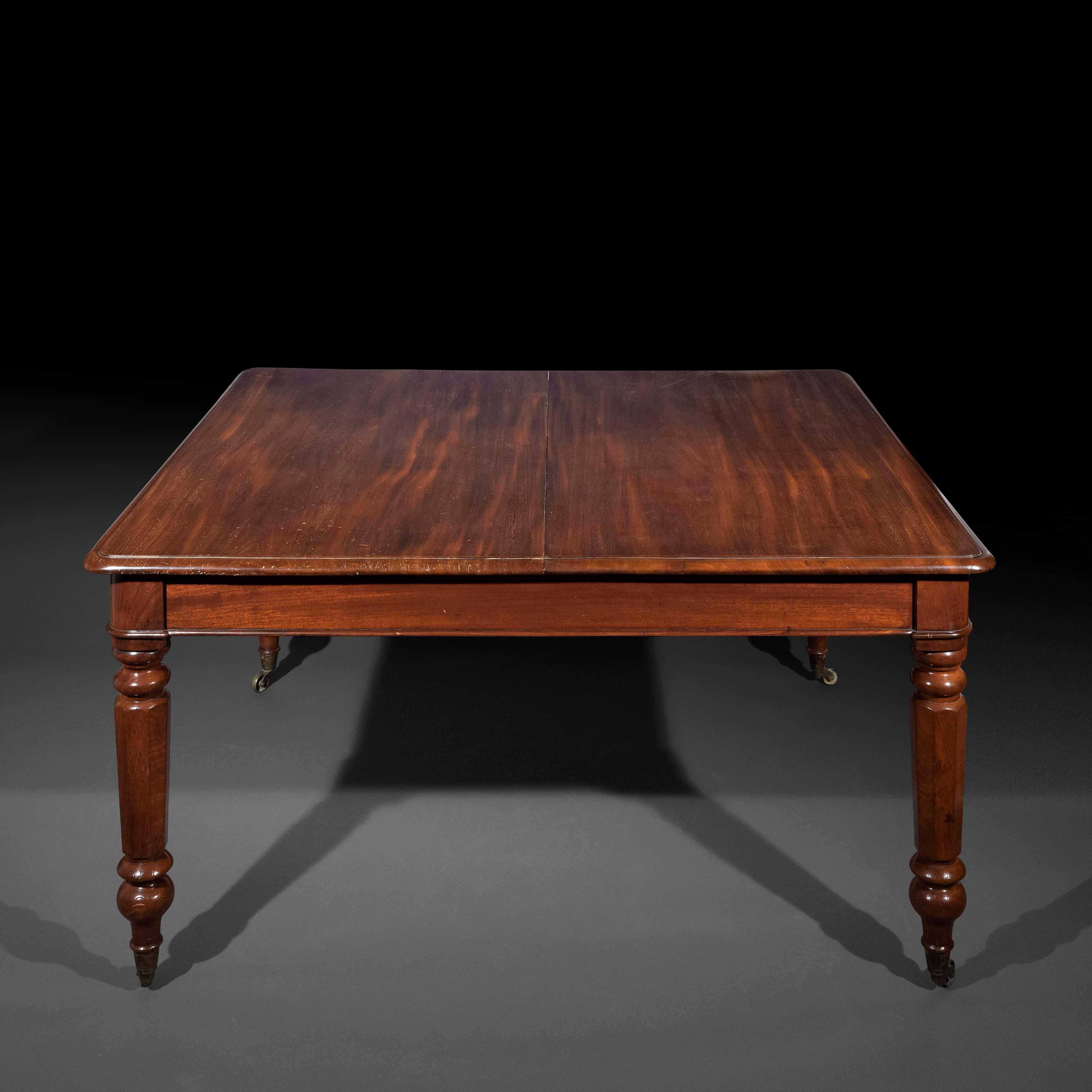 19th Century Dining Table Extends to Sit 10 People For Sale 7
