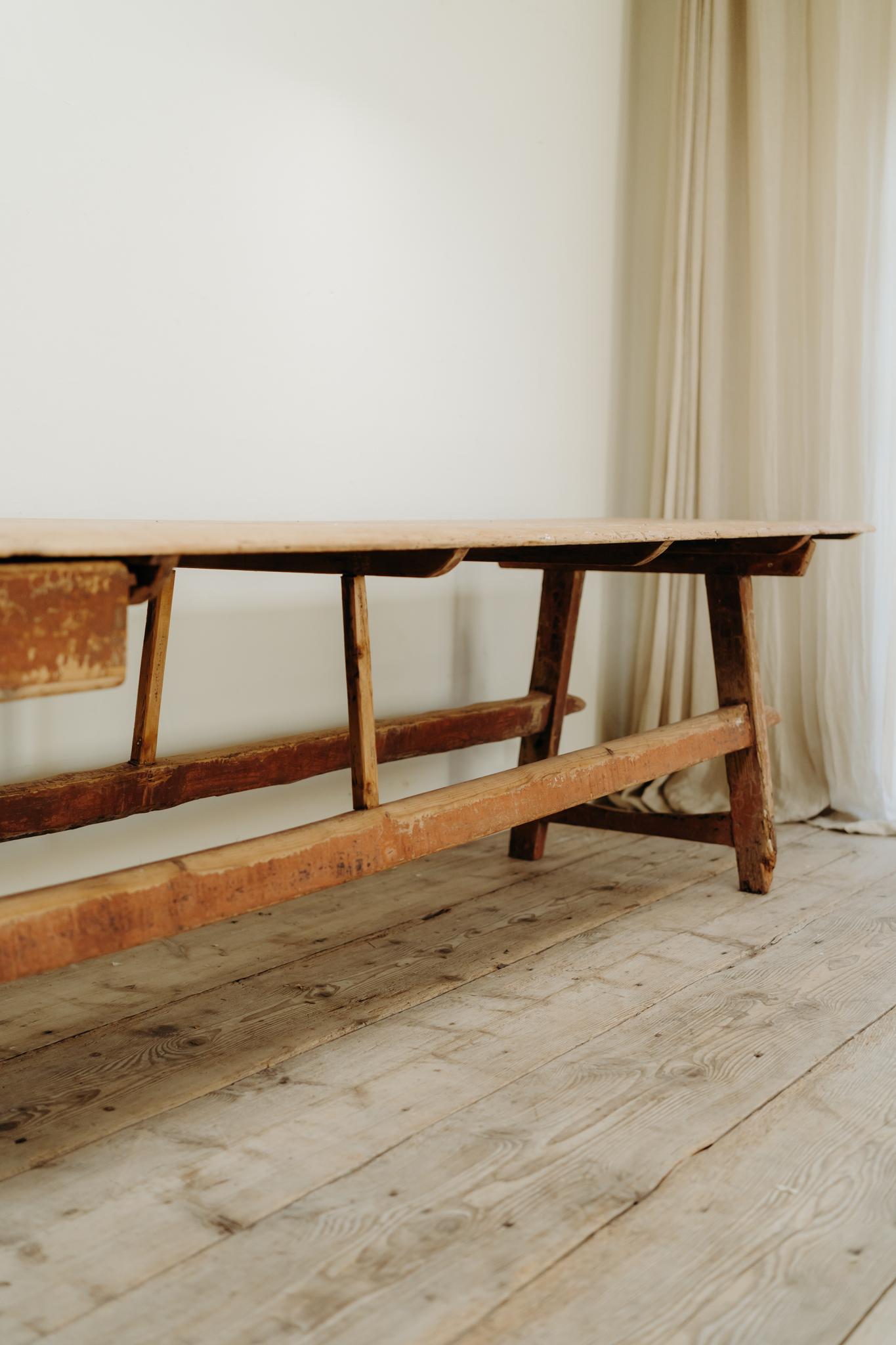 Mesa de comedor del siglo XIX en venta 6