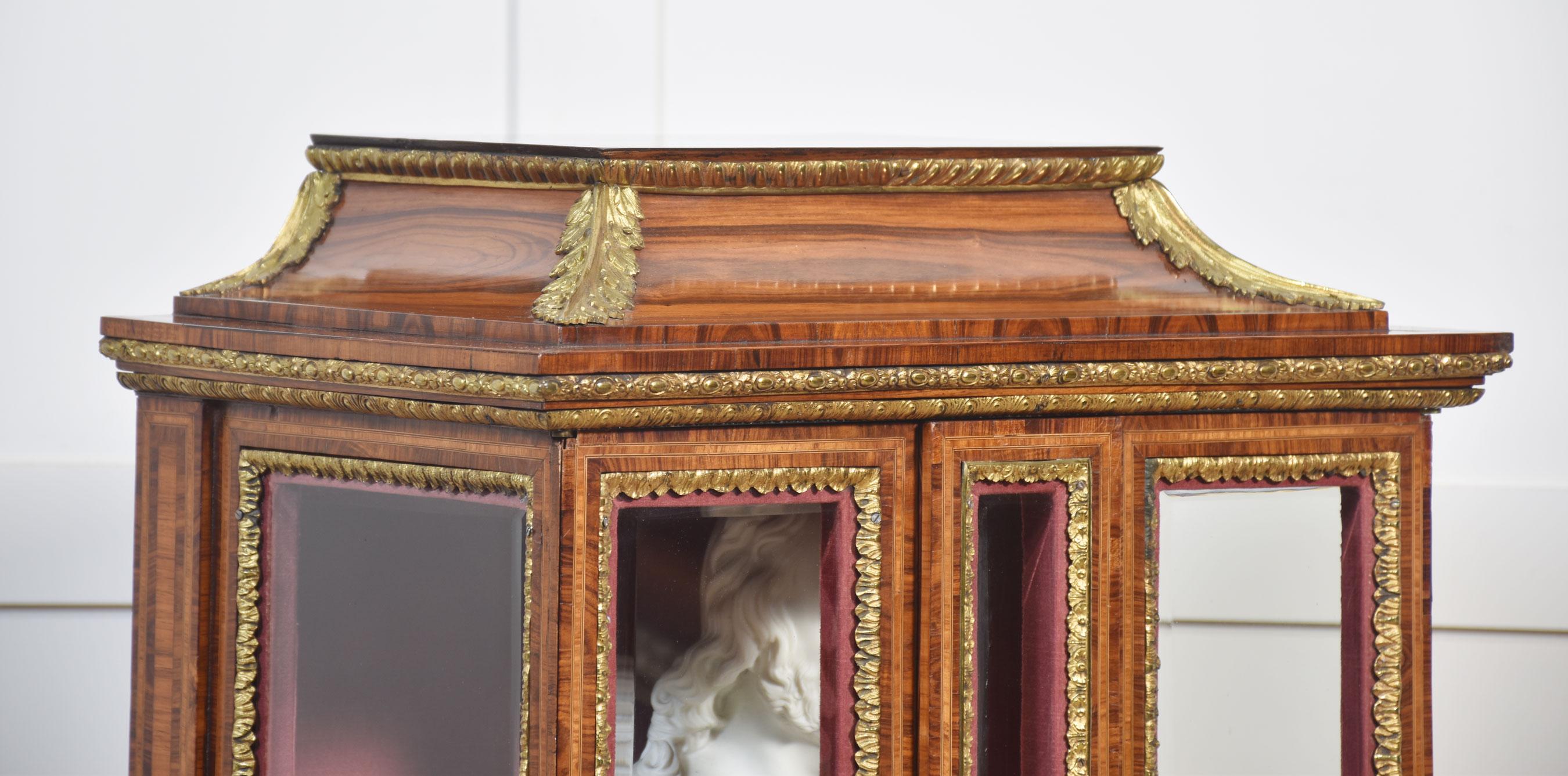 British 19th century display cabinet on stand For Sale