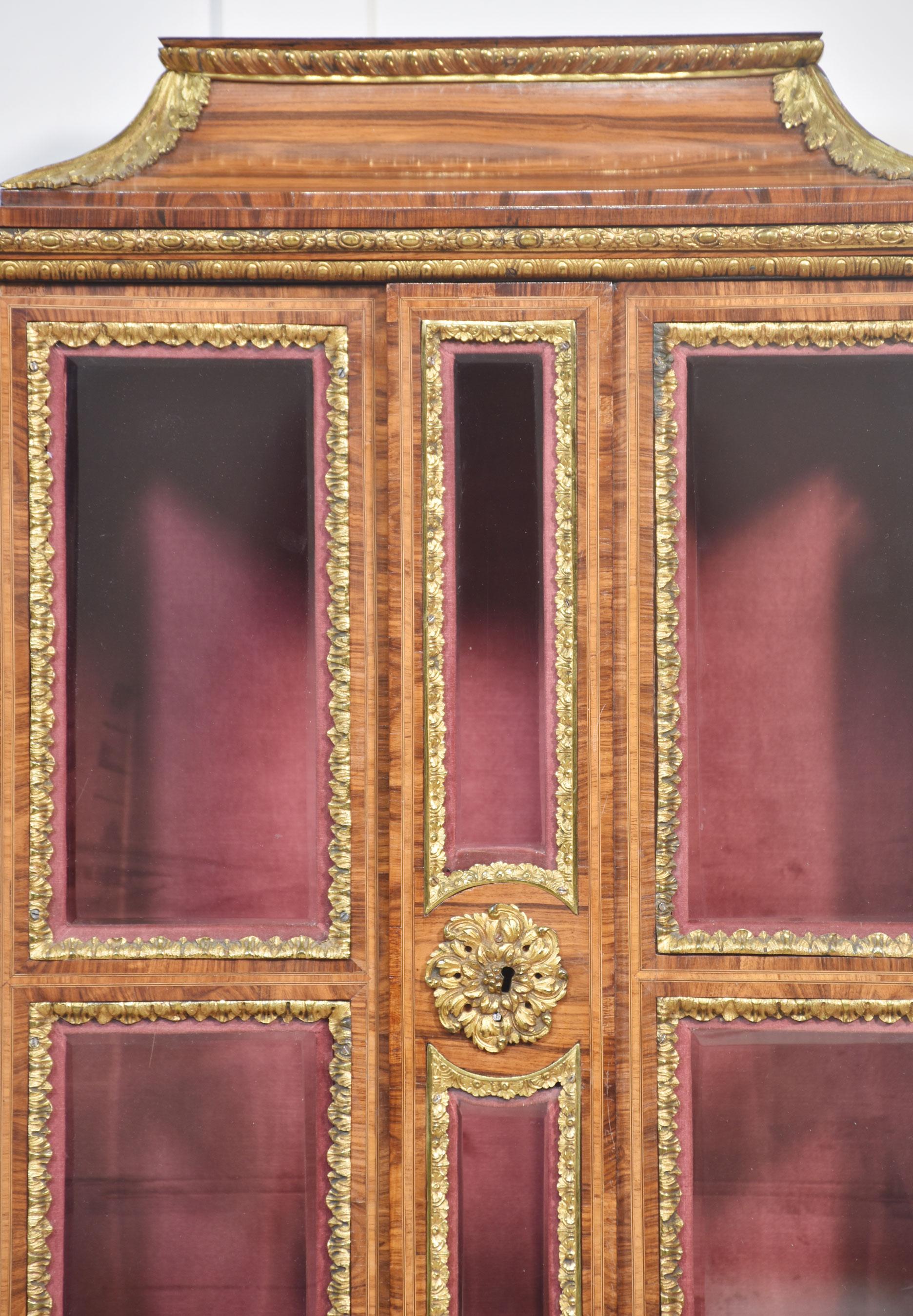 19th century display cabinet on stand For Sale 2