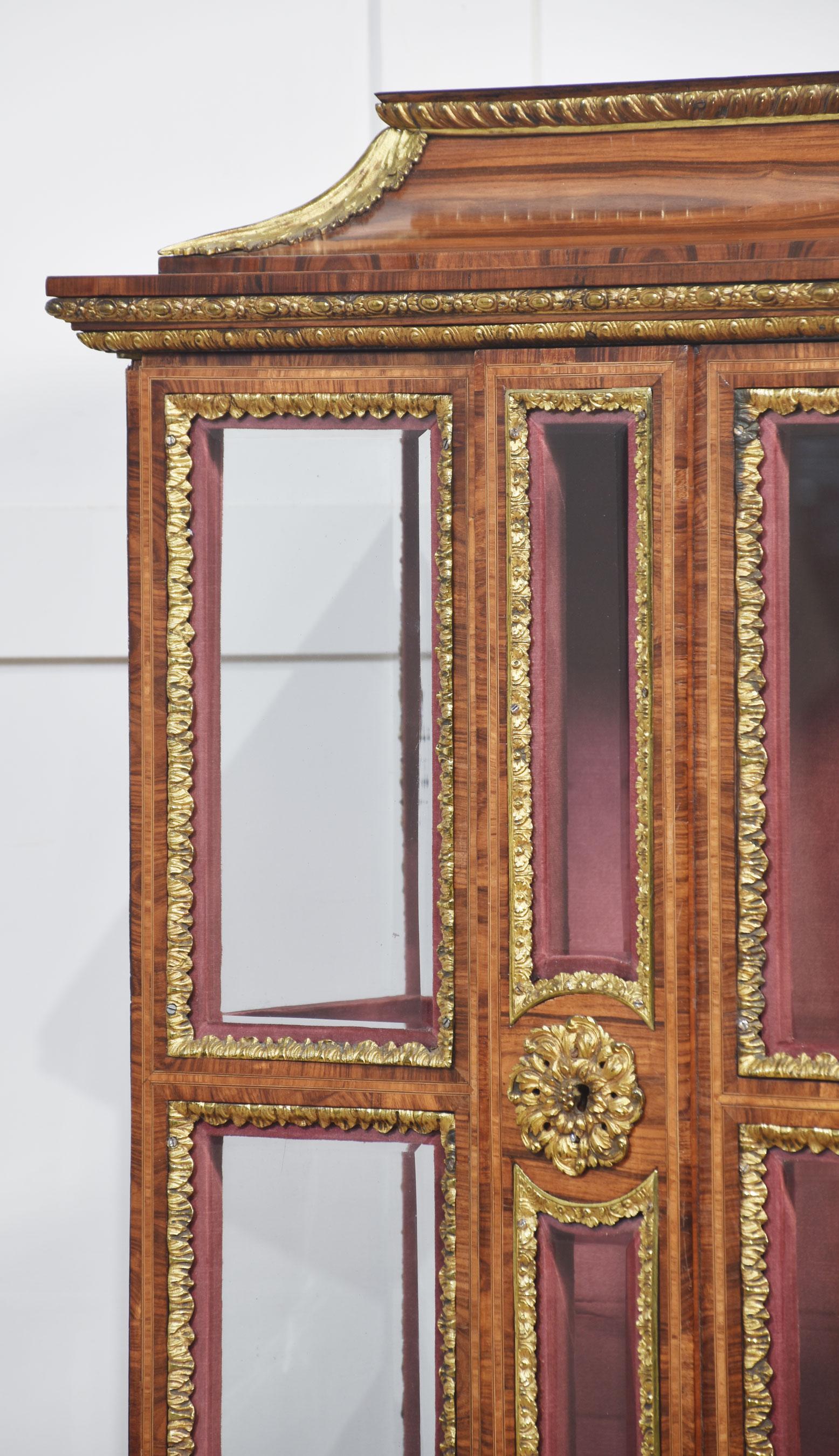 19th century display cabinet on stand For Sale 3