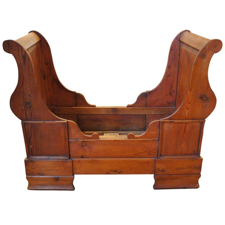 19th Century Dolls or Dog Sleigh Bed For Sale