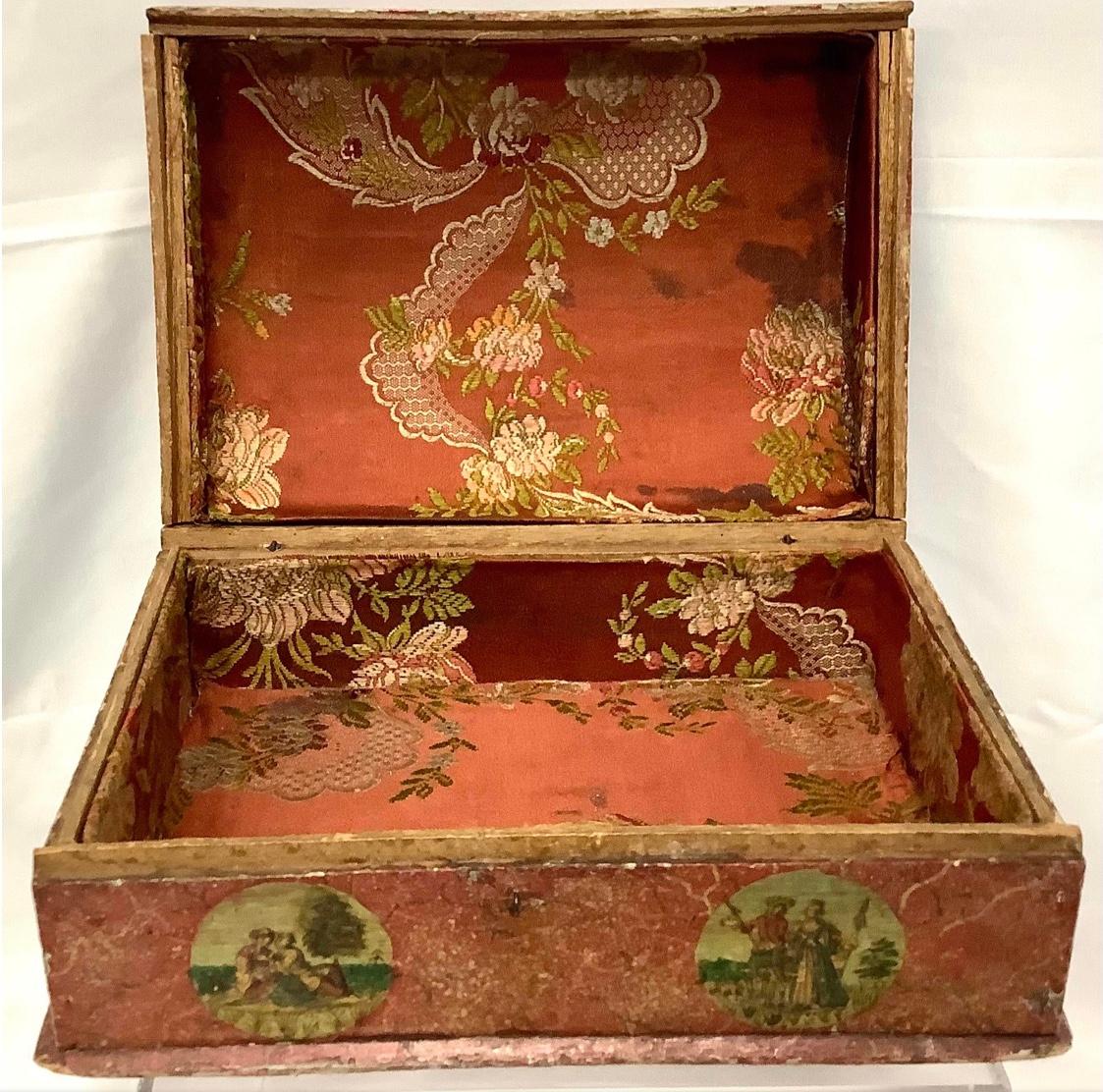 19th Century Domed Painted Decoupage Wooden Box In Good Condition For Sale In Bradenton, FL
