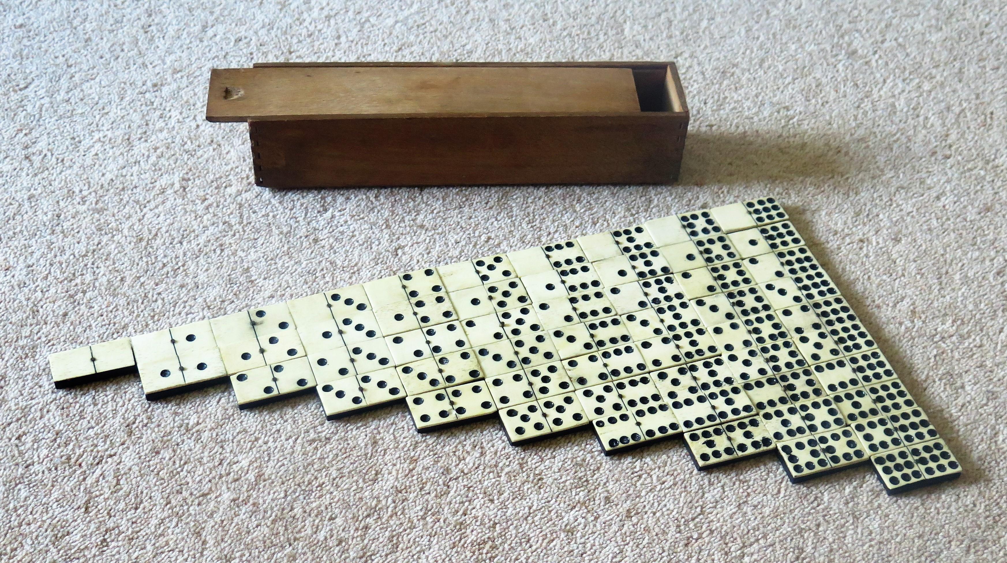 Victorian 19th Century Dominoe Game 55 Piece Complete Set Double 9 Bovine Bone Spinners