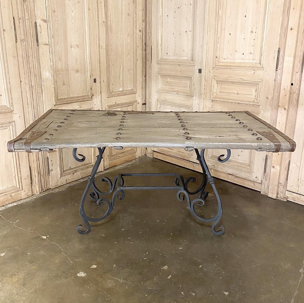 XIXe siècle Table de salle à manger du 19ème siècle transformée en table en fer forgé en vente