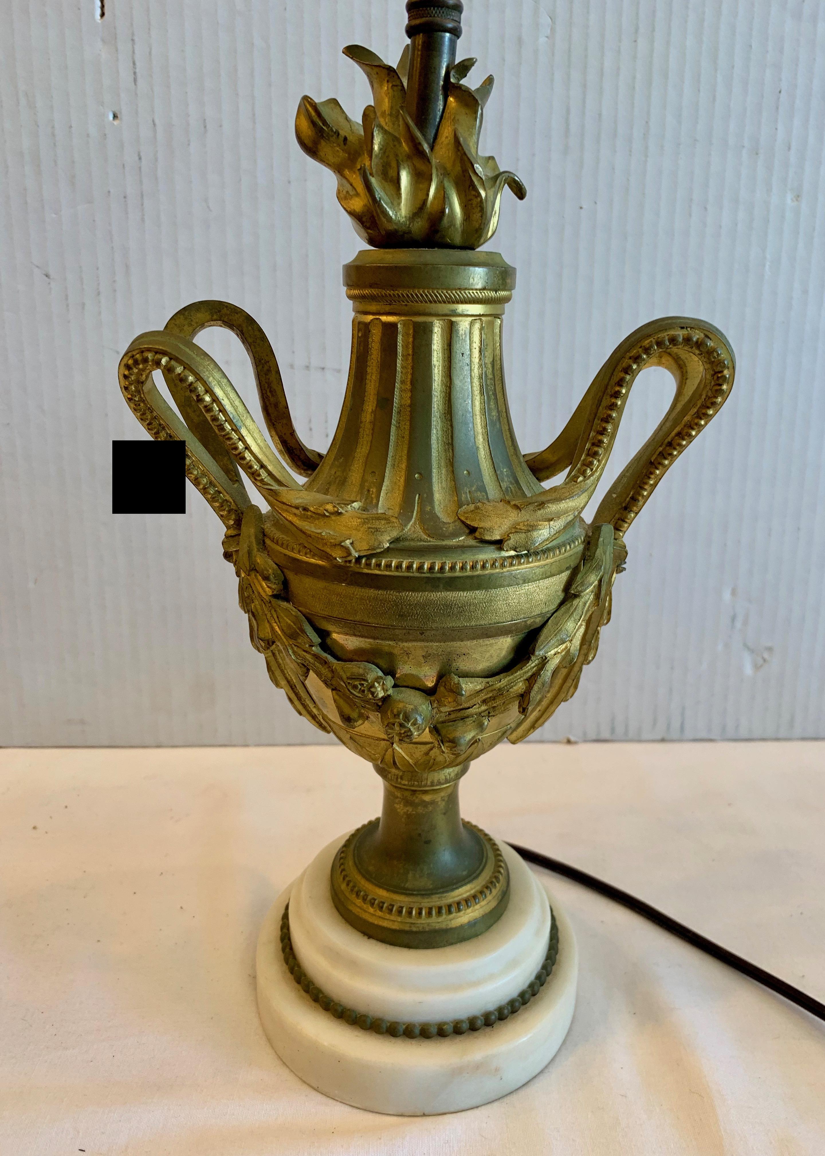 19TH Century Dore' Bronze Table Lamp For Sale 8