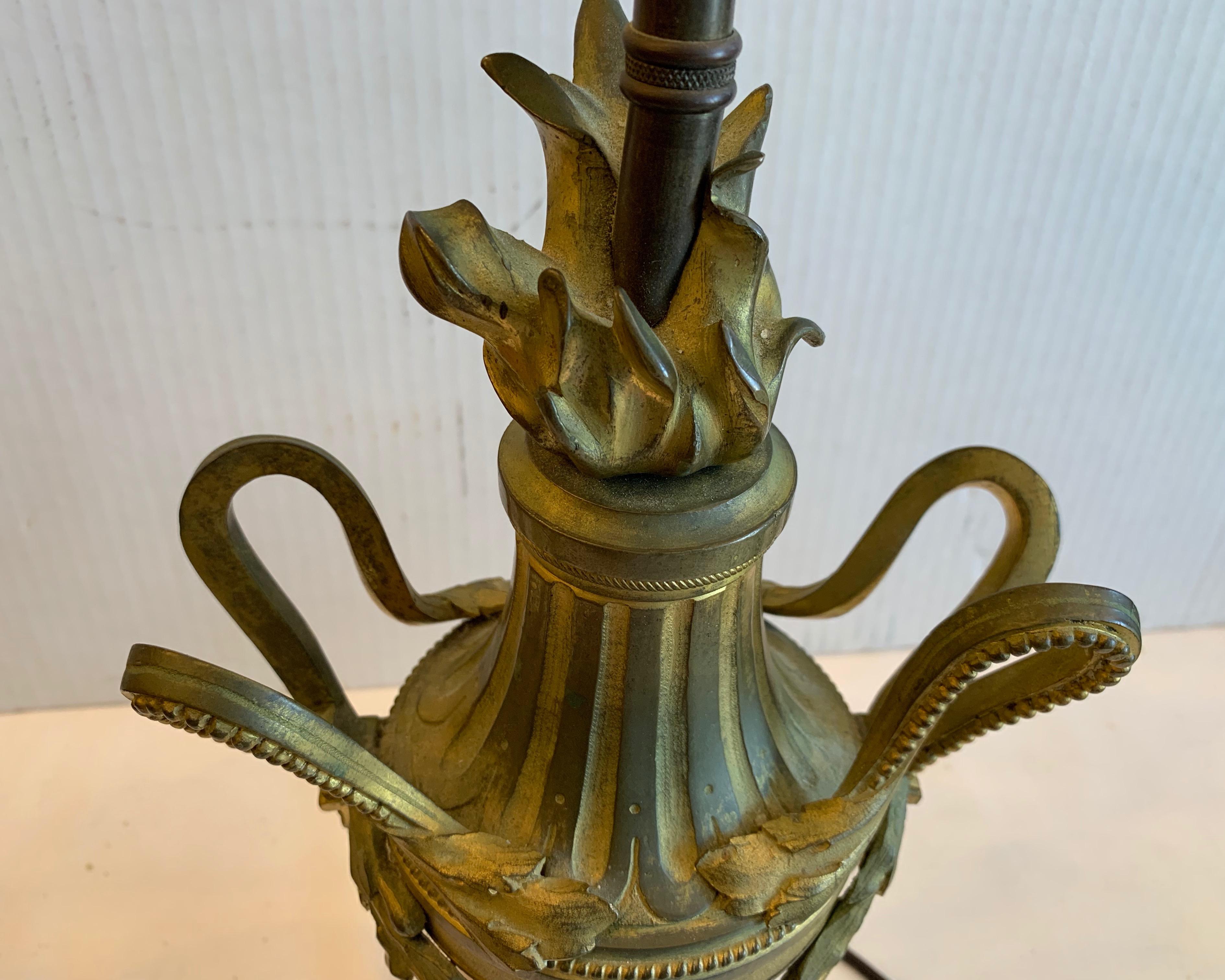 19TH Century Dore' Bronze Table Lamp For Sale 10