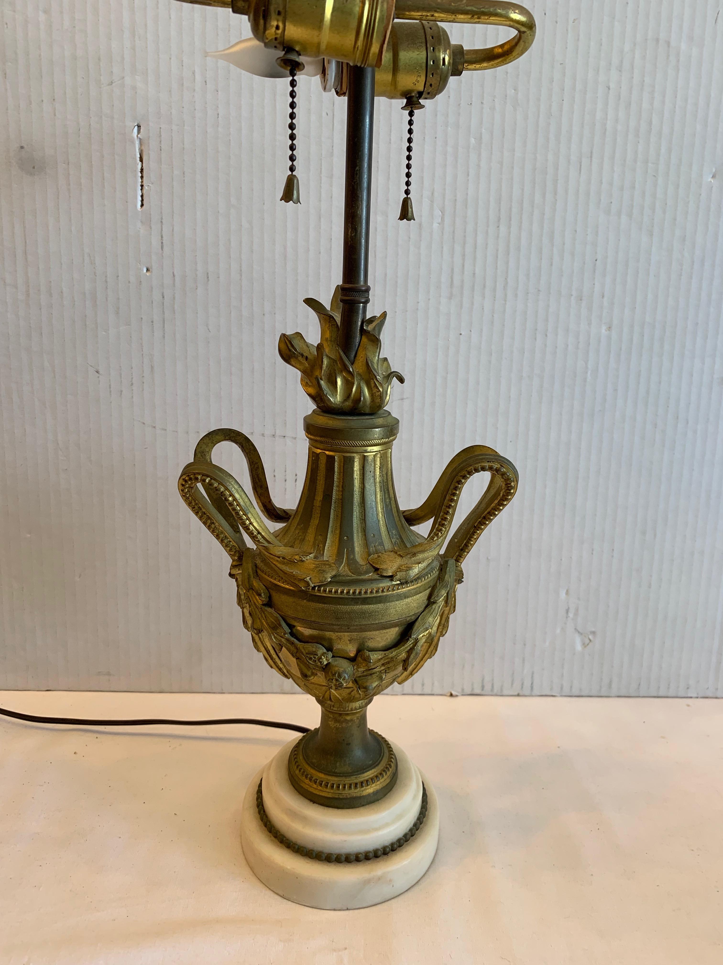 19TH Century Dore' Bronze Table Lamp For Sale 1