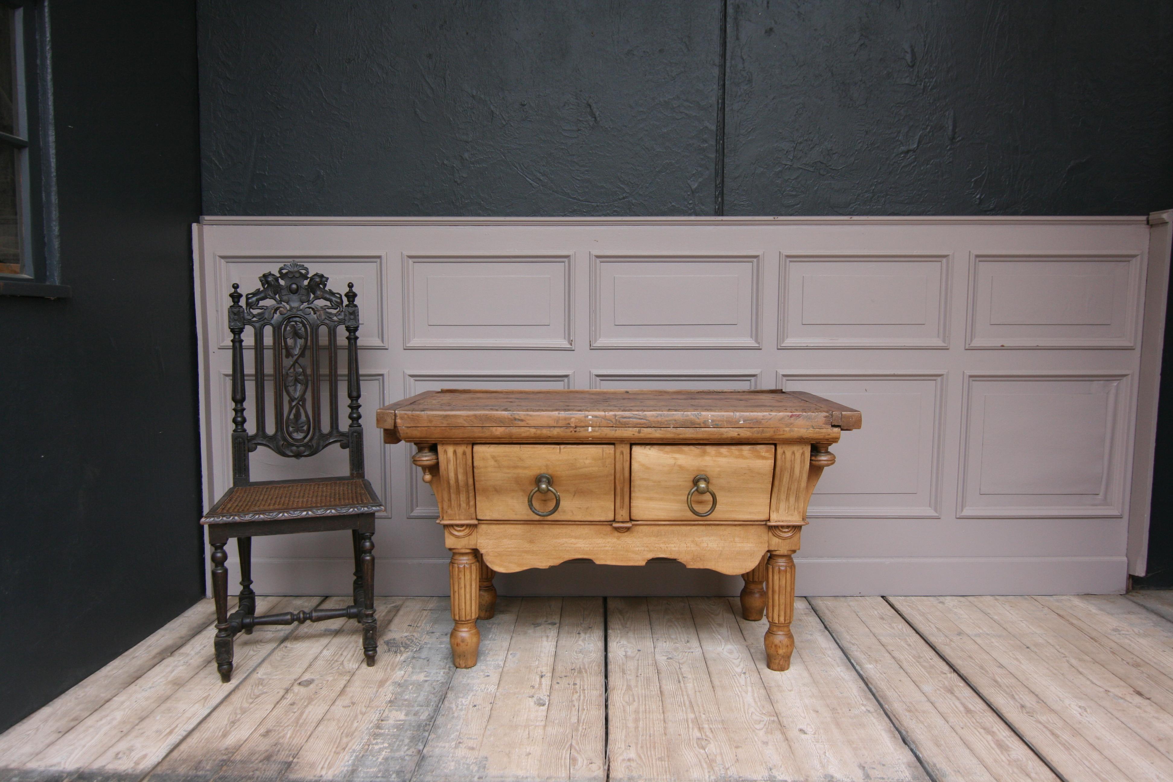 double sided 19th cenutry Louis Philippe butcher table / block made of beech wood. The piece is ready for living (including completely sanded inside and outside, then refurbished and sealed).

The drawers can be opened in both directions, but the