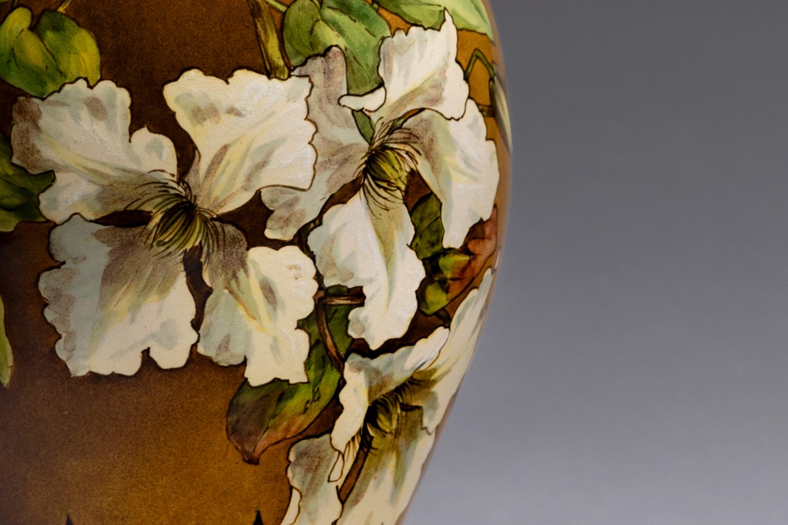 XIXe siècle Vase floral Doulton Lambeth du 19ème siècle en vente