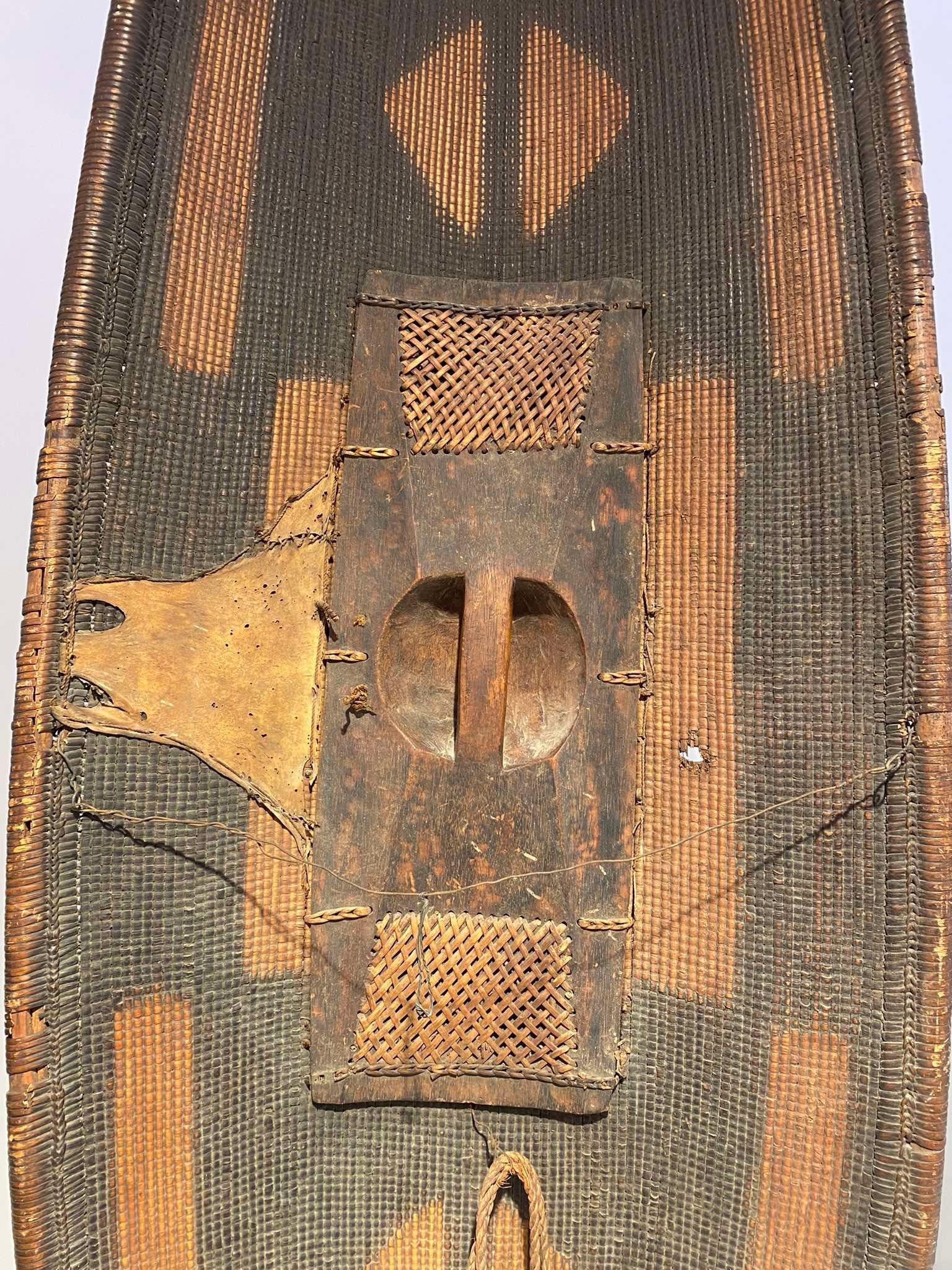 19th century DR CONGO African shield tribe Ngbandi Yakoma Ubangi 1880-1900 Art For Sale 6