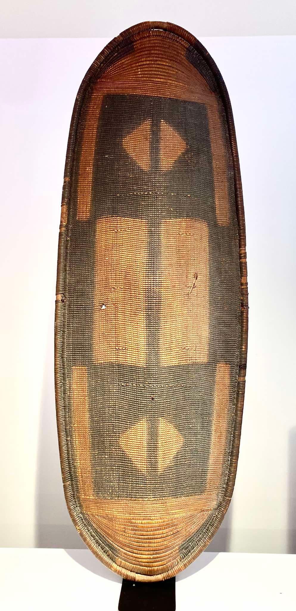 19th century DR CONGO African shield tribe Ngbandi Yakoma Ubangi 1880-1900 Art For Sale 3