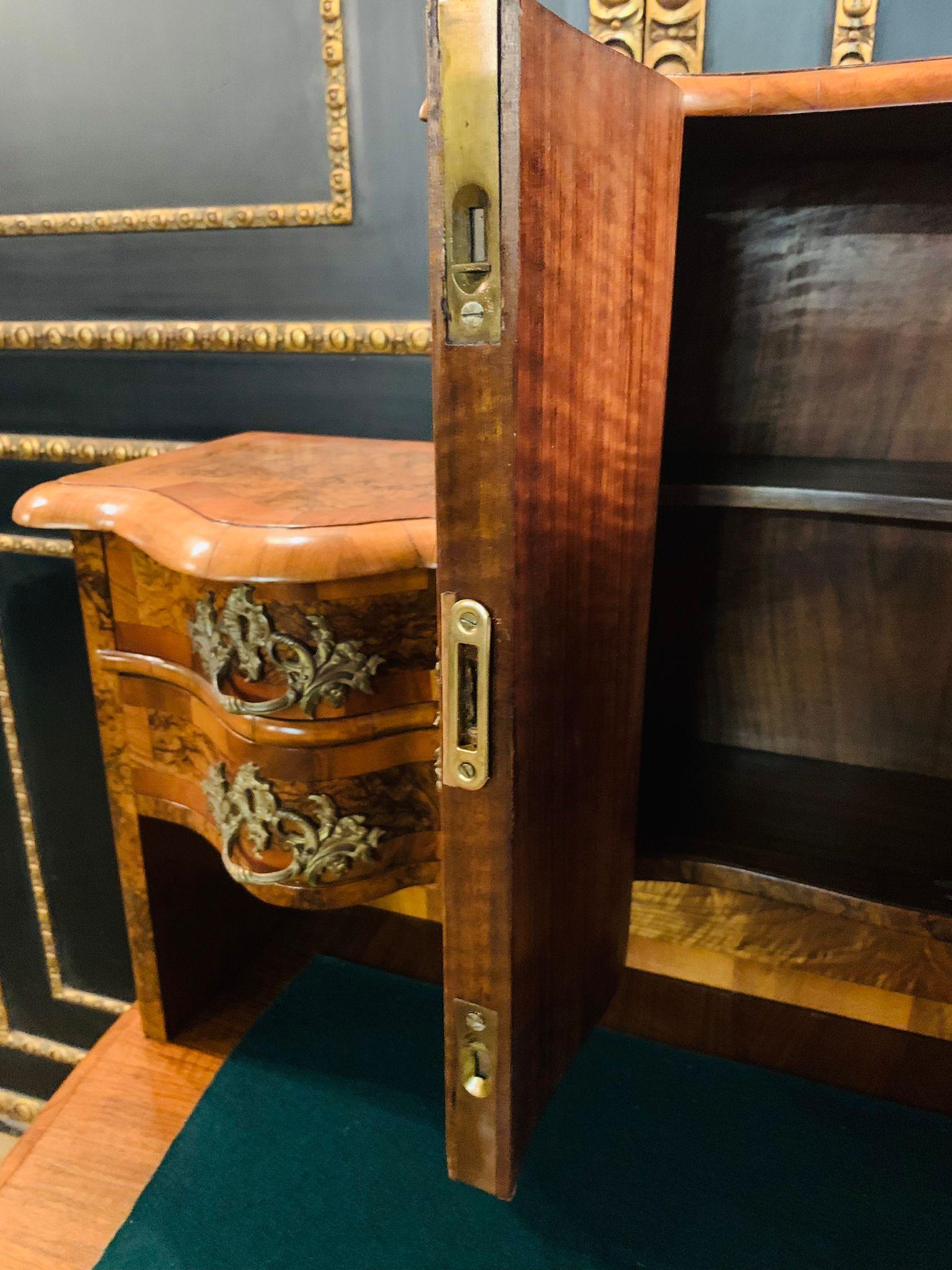 19th Century antique Dresden Baroque Desk with Top Walnut veneer For Sale 9