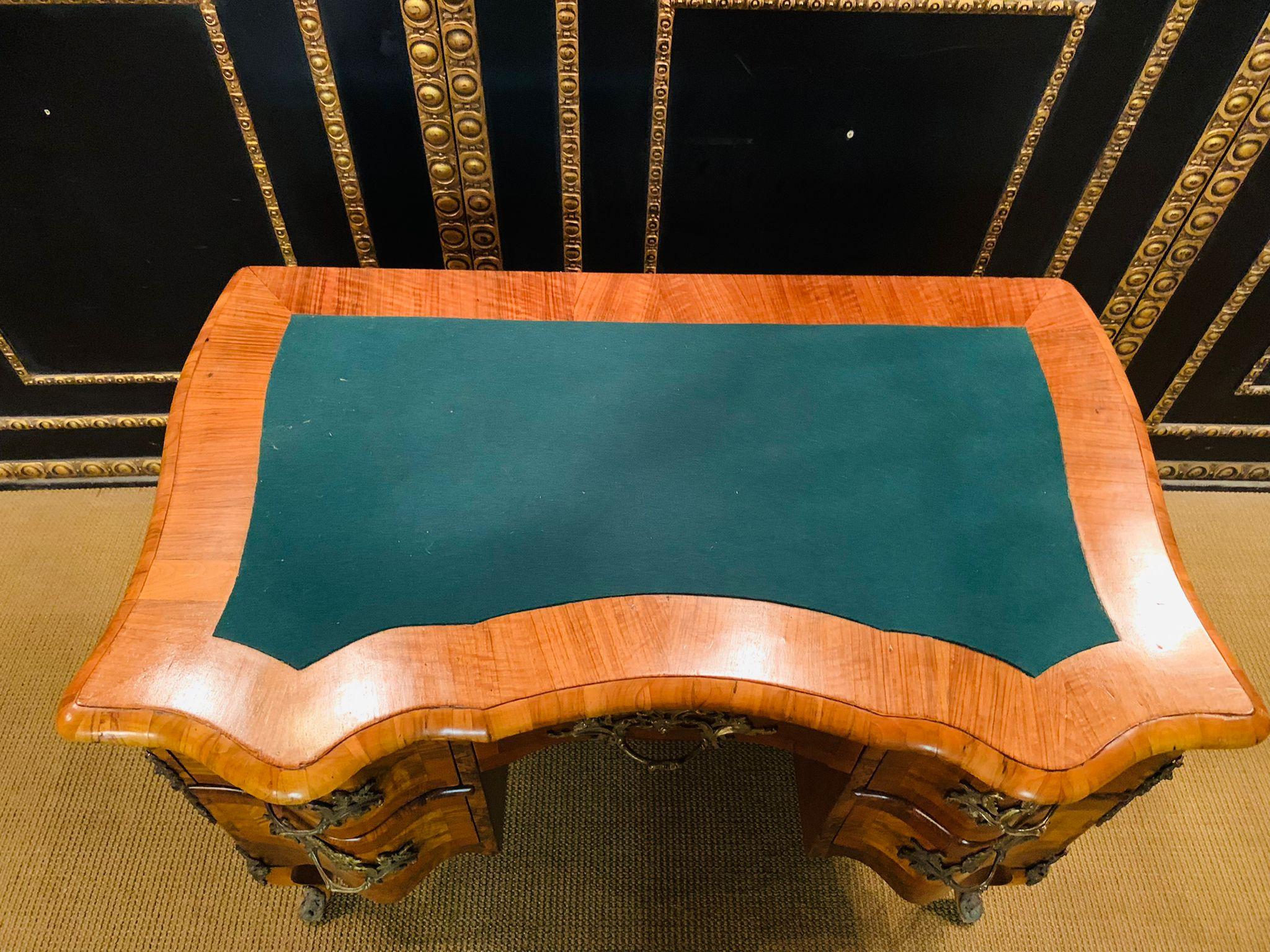 19th Century antique Dresden Baroque Desk with Top Walnut veneer For Sale 10