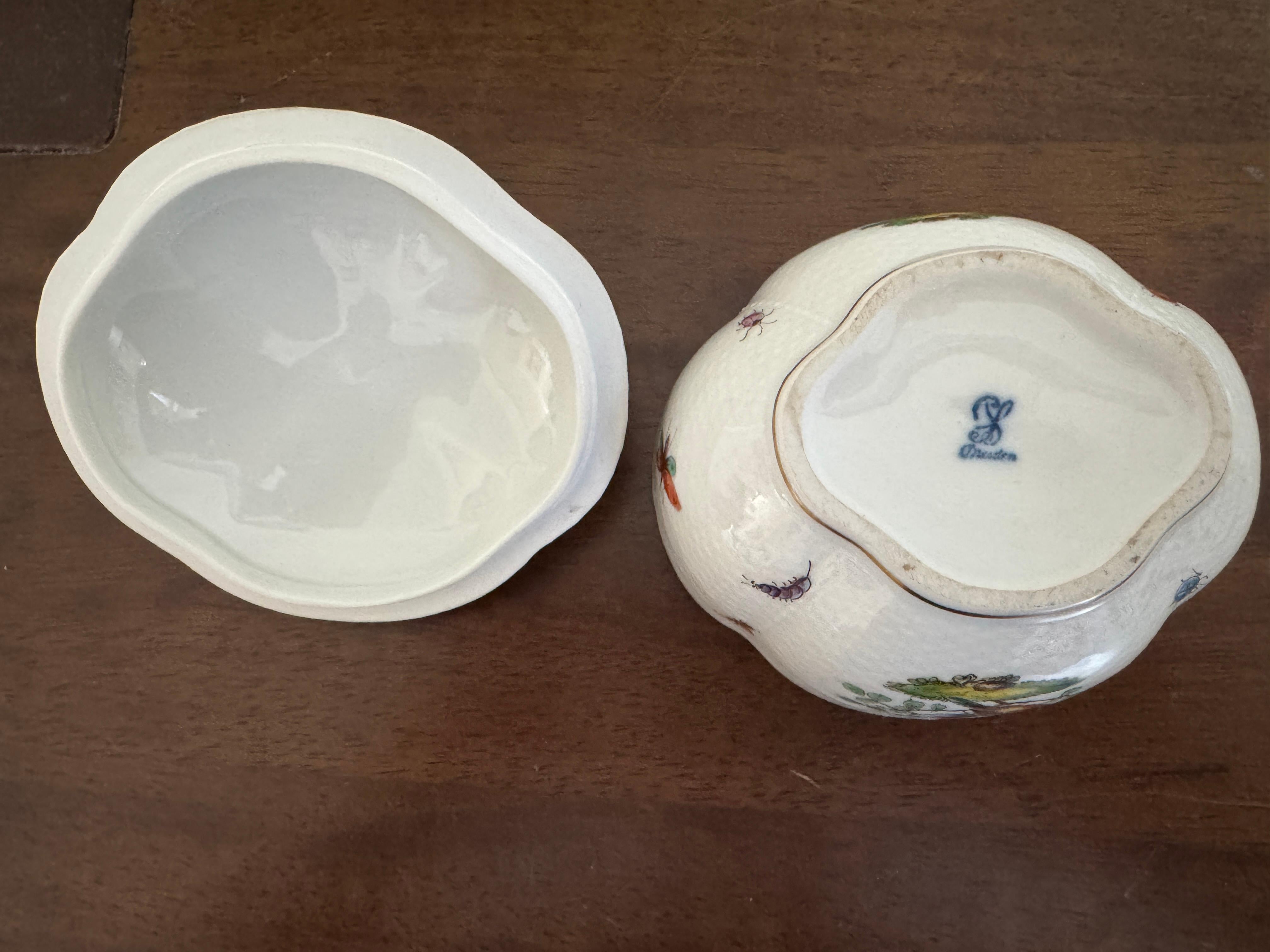 Cuenco con tapa para popurrí de porcelana de Dresden del siglo XIX en venta 3